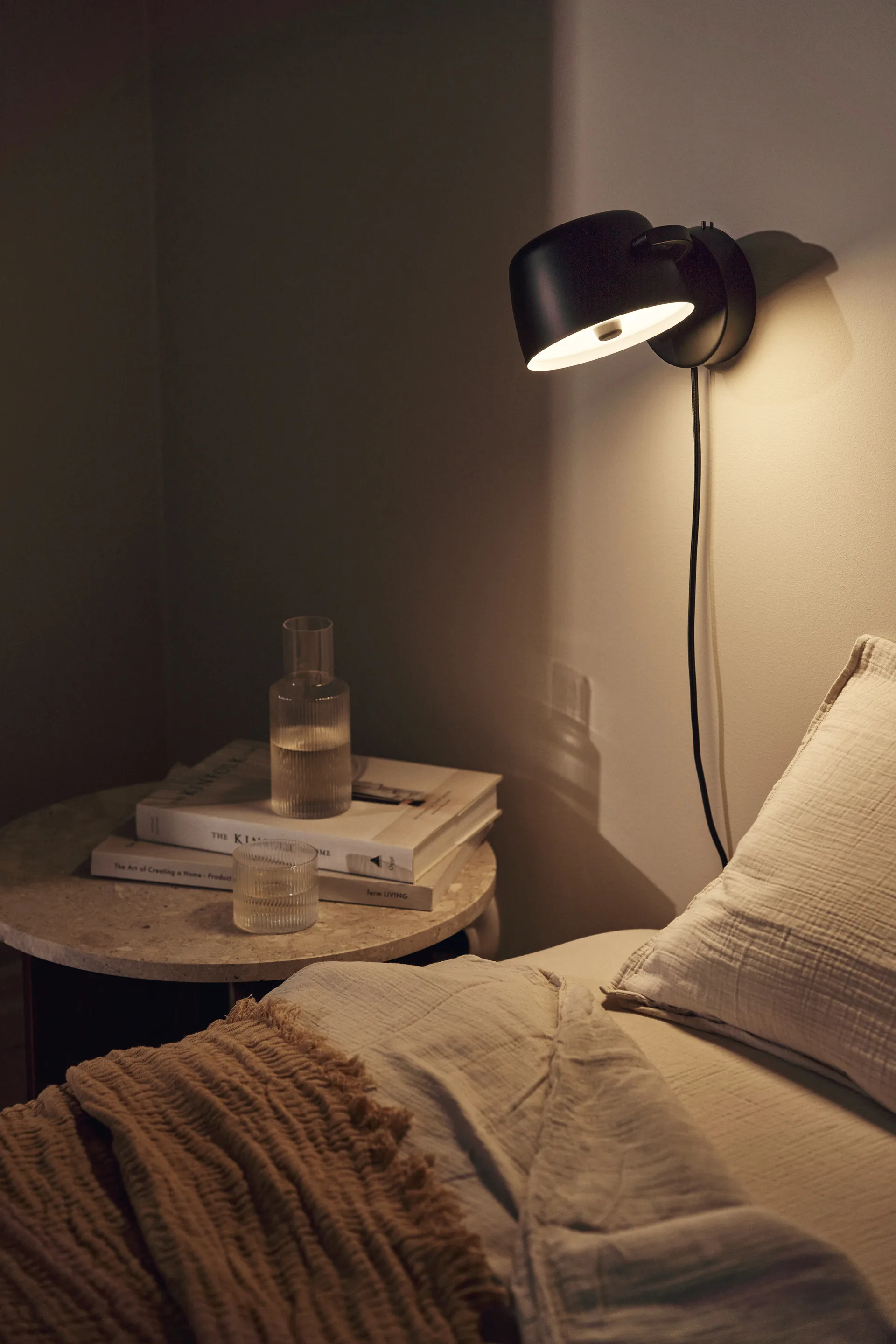 Halo vegglampe Ø16 cm, Black Scandi Living