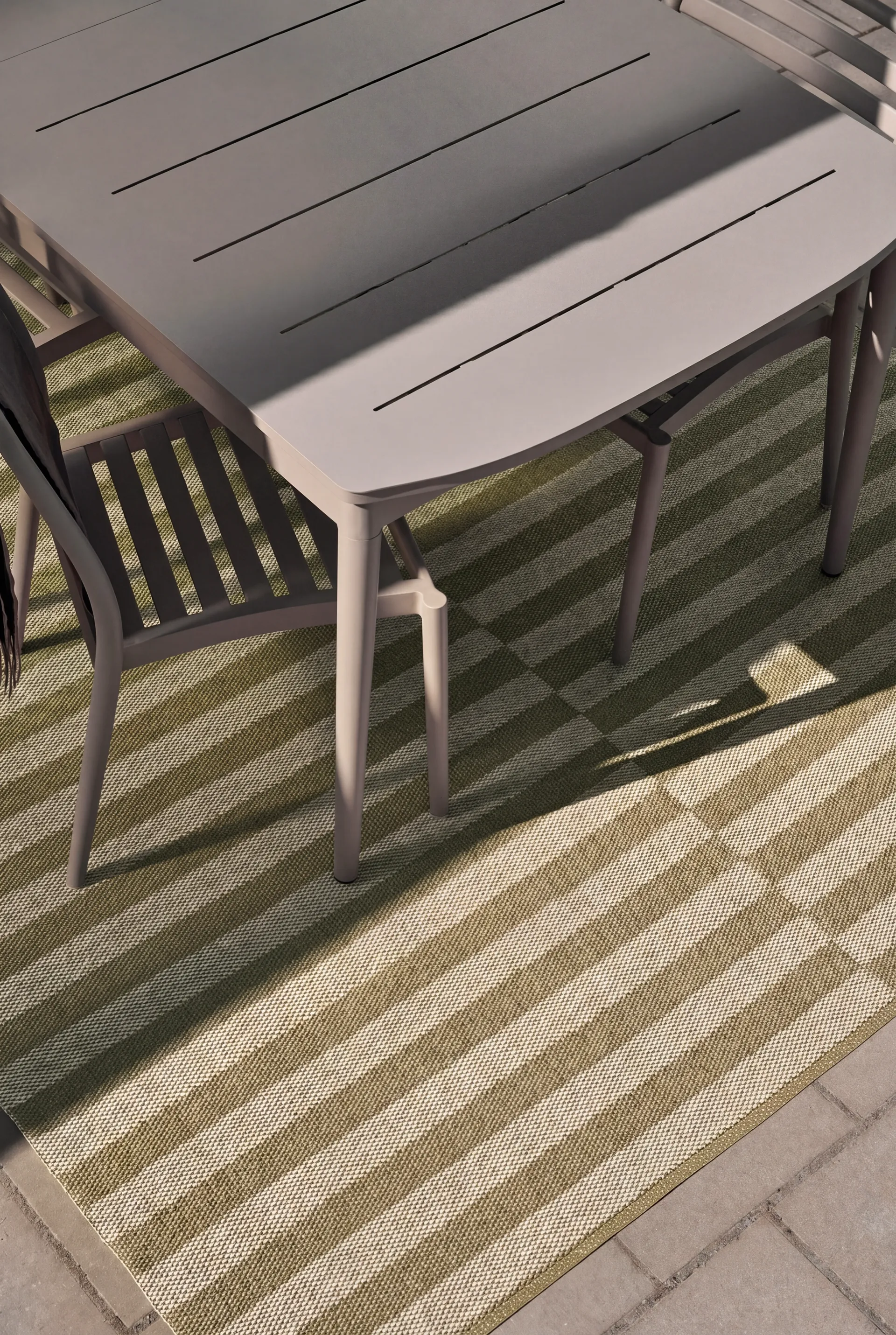 Path teppe, Olive green, 150x200 cm Scandi Living
