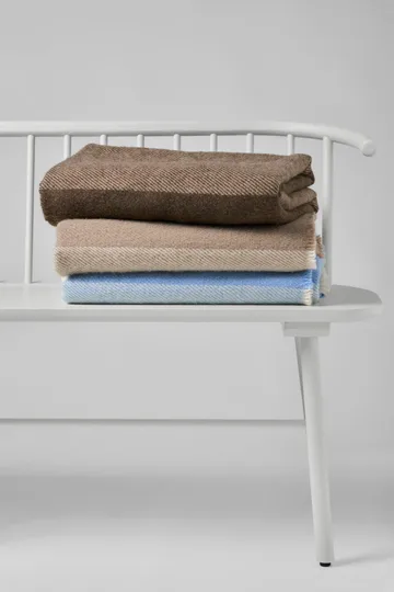 Row stripete ullpledd - Lyseblå, 120x185 cm - Scandi Living