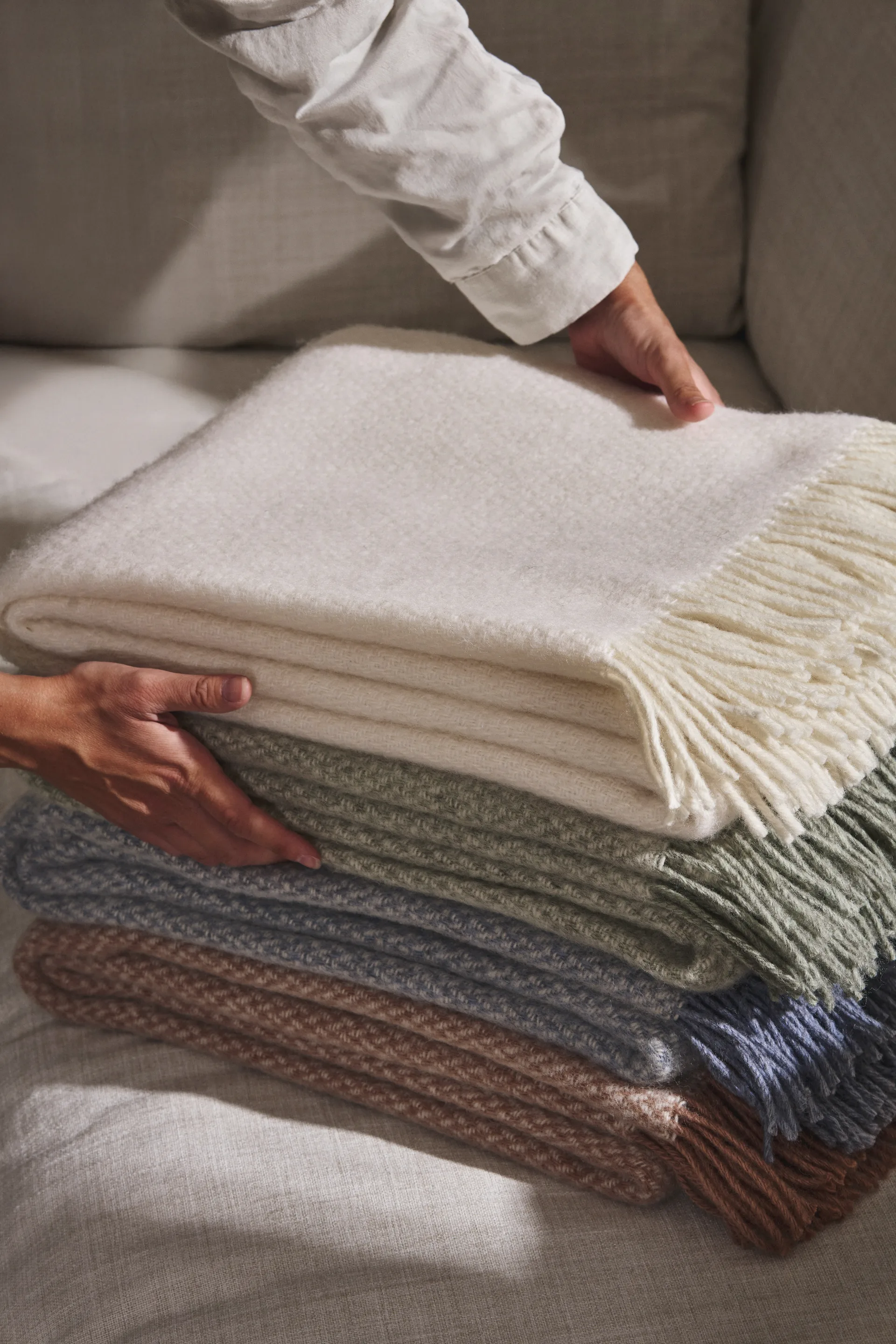 Sandstone ullpledd 130x180 cm, Mocca Scandi Living