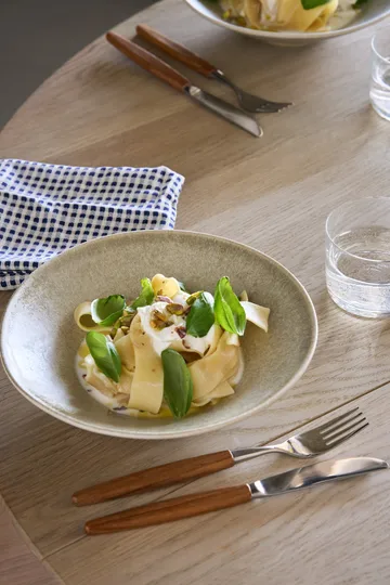 Terra pastatallerken - Beige steingods, Ø22,5 cm - Scandi Living