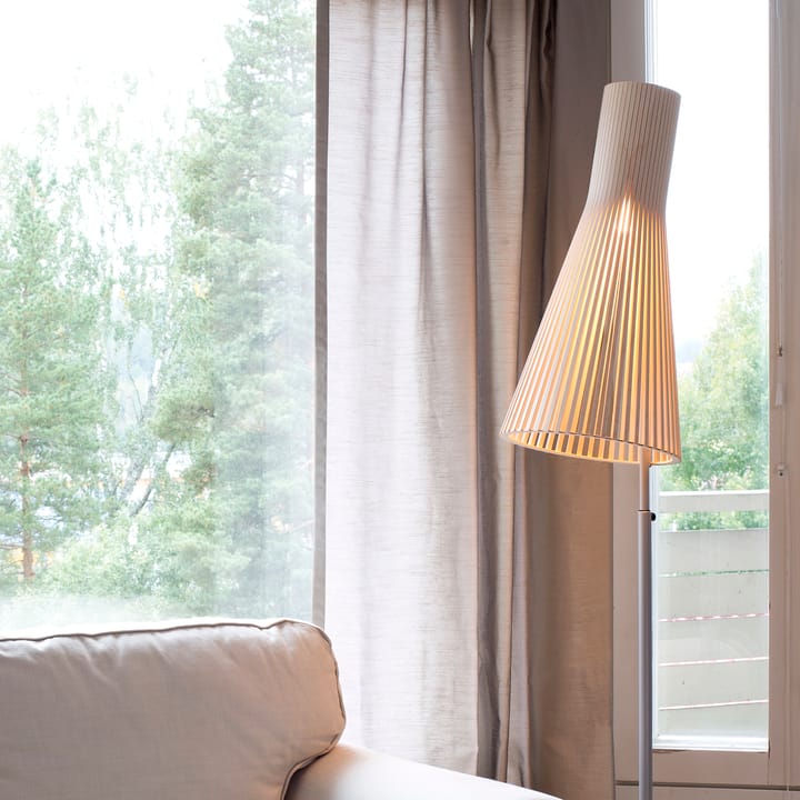 Secto 4210 gulvlampe, Natural birch Secto Design