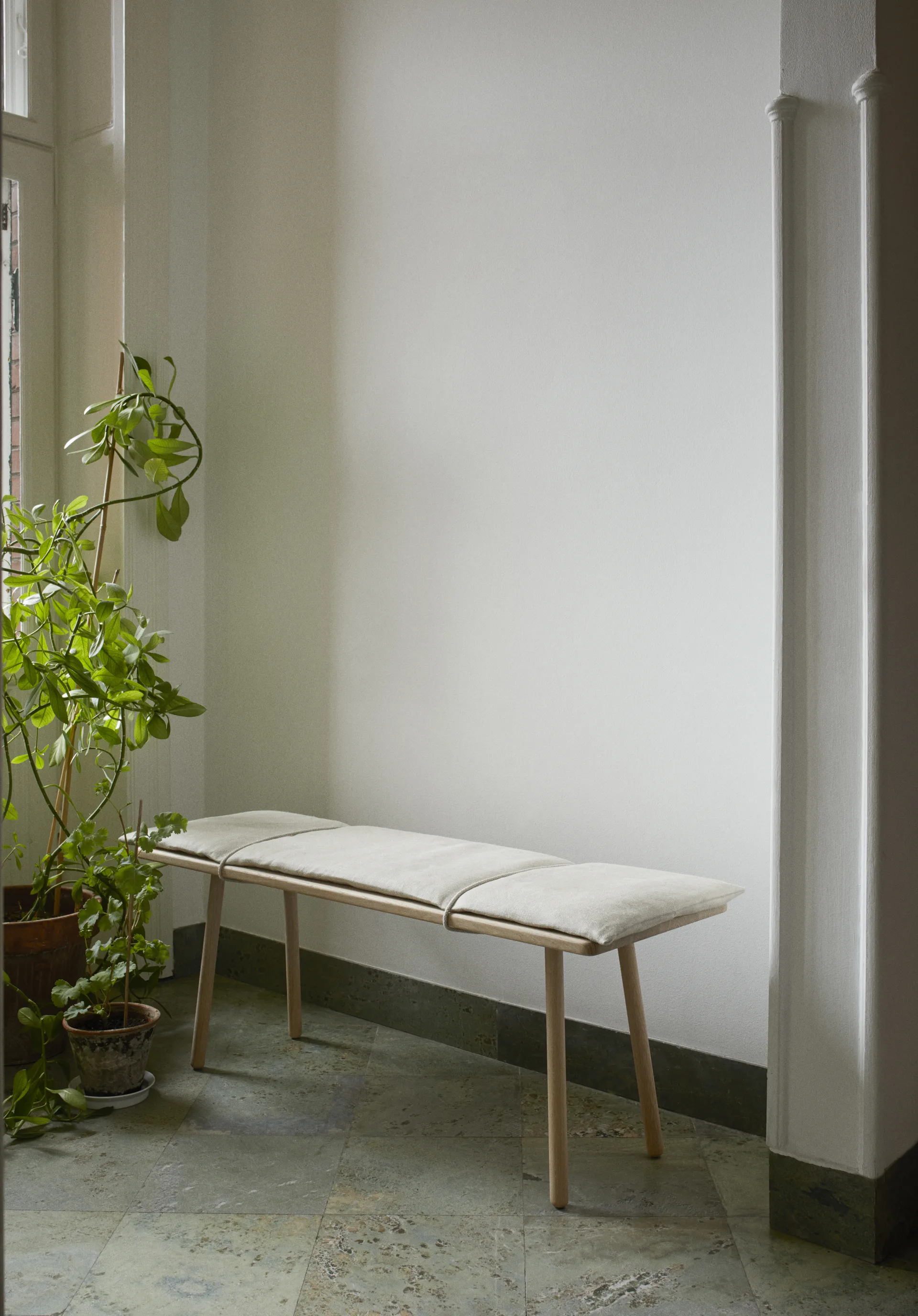 Georg linnedyne med rem til benk, Beige Skagerak