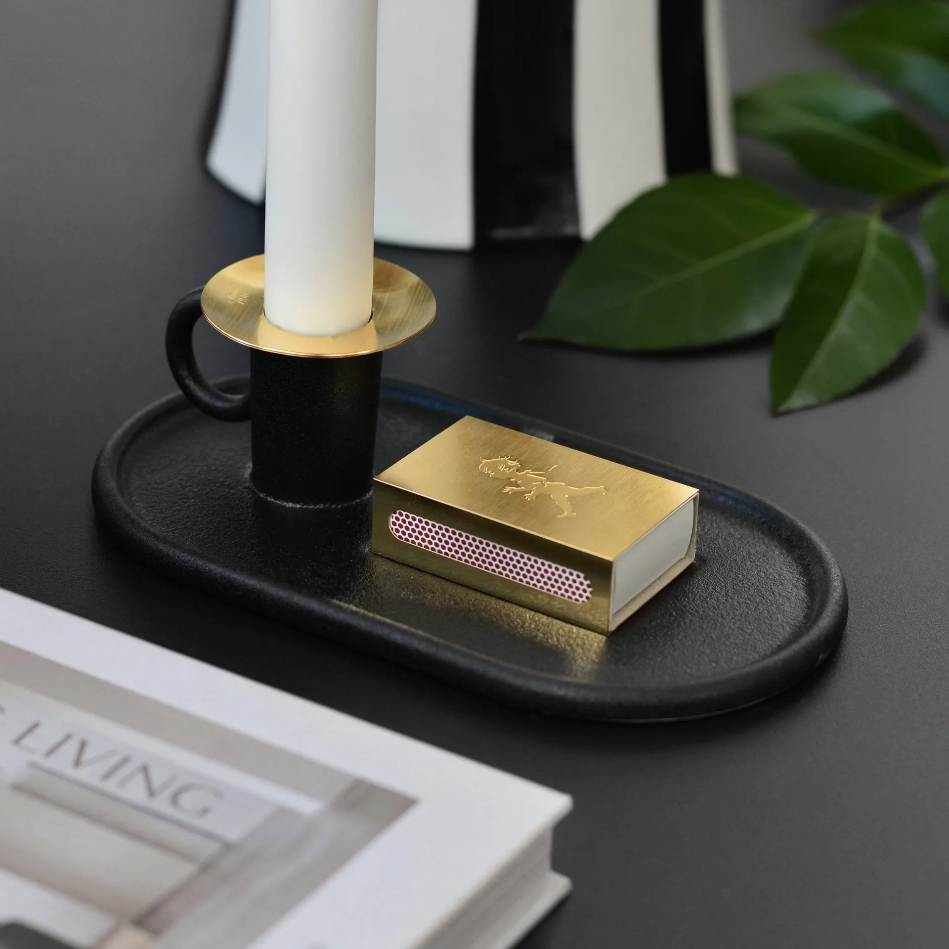 Kammakarlysestake med fyrstikketui, Solstickan kammerlysestake inkl. fyrstikketui Solstickan Design