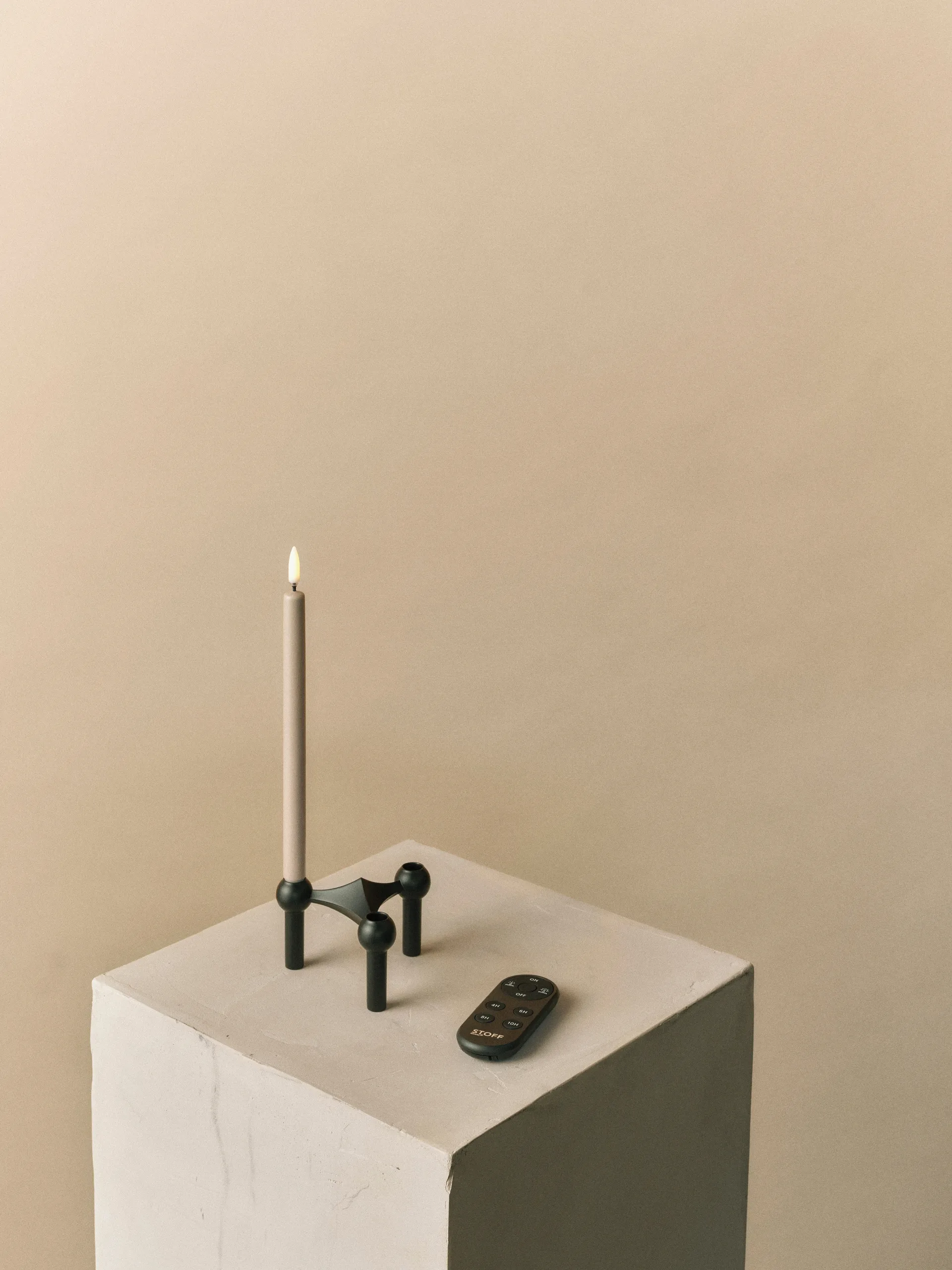 STOFF Nagel fjernkontroll by Uyuni Lighting, Hvit STOFF Nagel