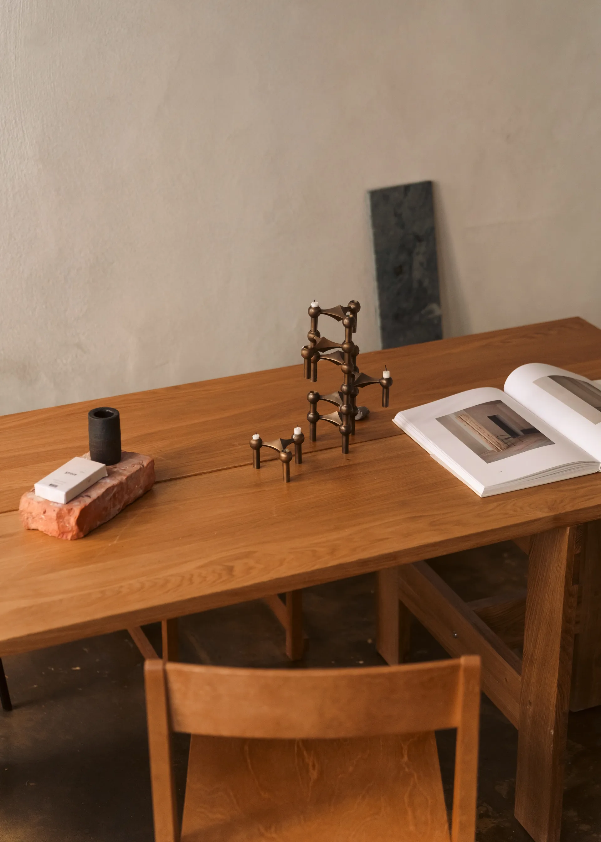 STOFF Nagel lysestake 3-pakning, Bronzed brass STOFF Nagel