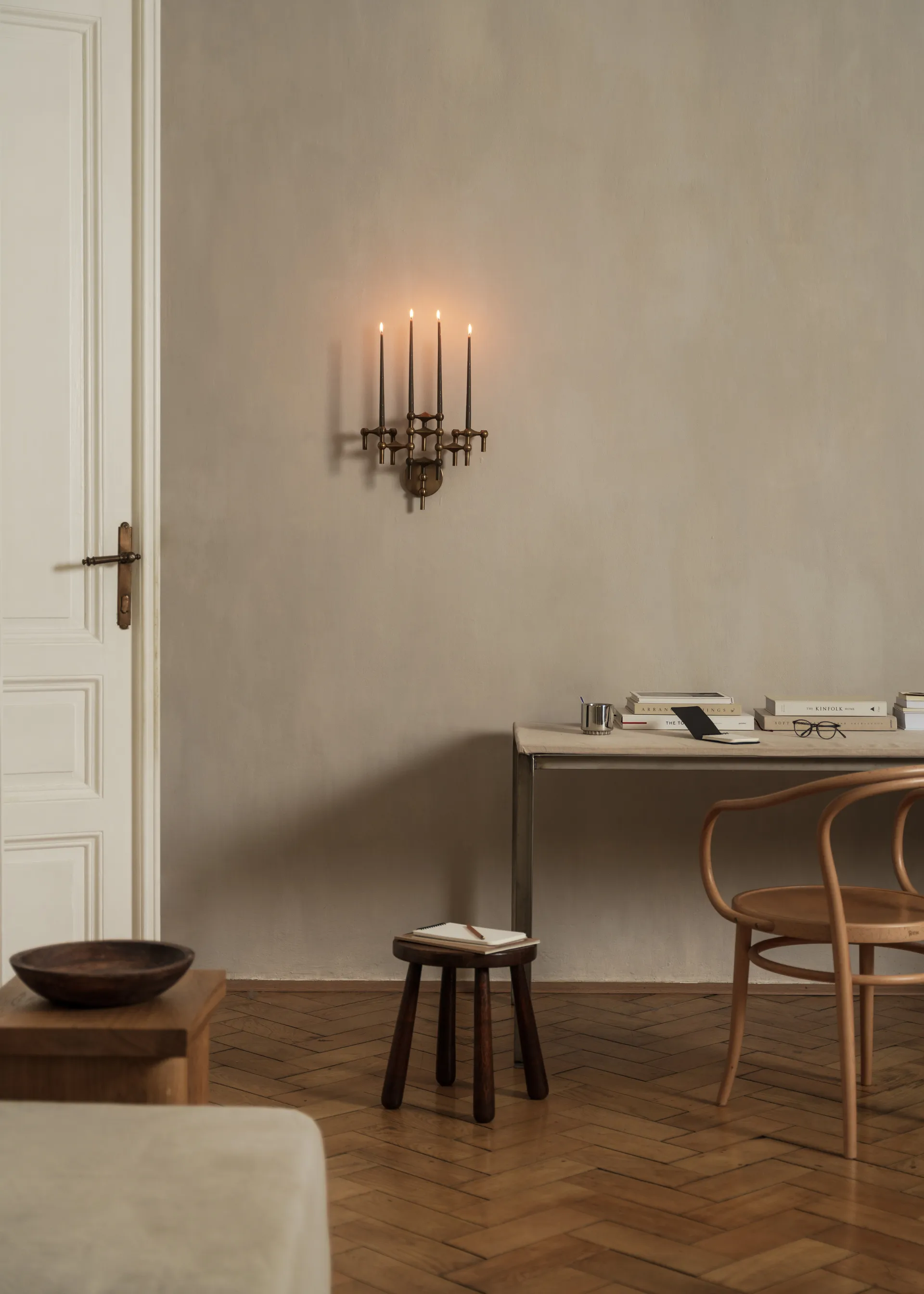 STOFF Nagel vegglysestake, Bronzed messing STOFF Nagel