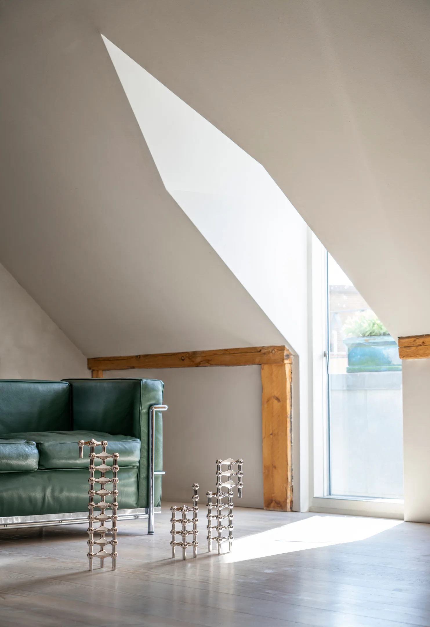 STOFF Nagel lysestake, krom STOFF