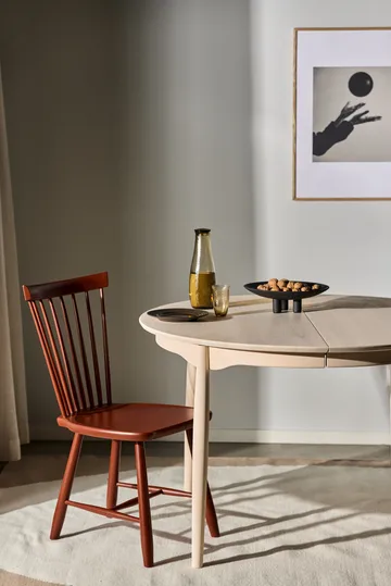 Carl spisebord Ø115 & ilegg + Lilla Åland stol 4-pakning – Lys bjørk–falurød - undefined - Stolab