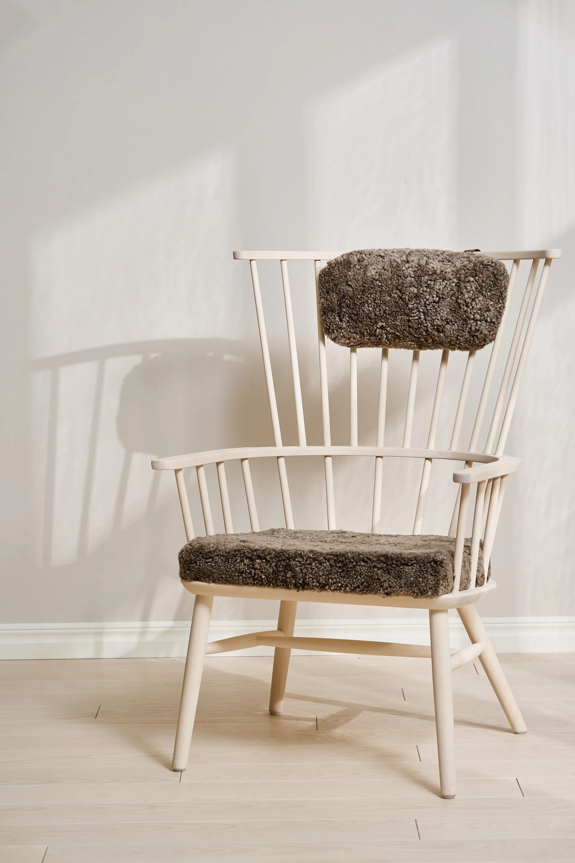 Henriette lenestol pute&nakkepute Hvitolje-Sahara Stolab