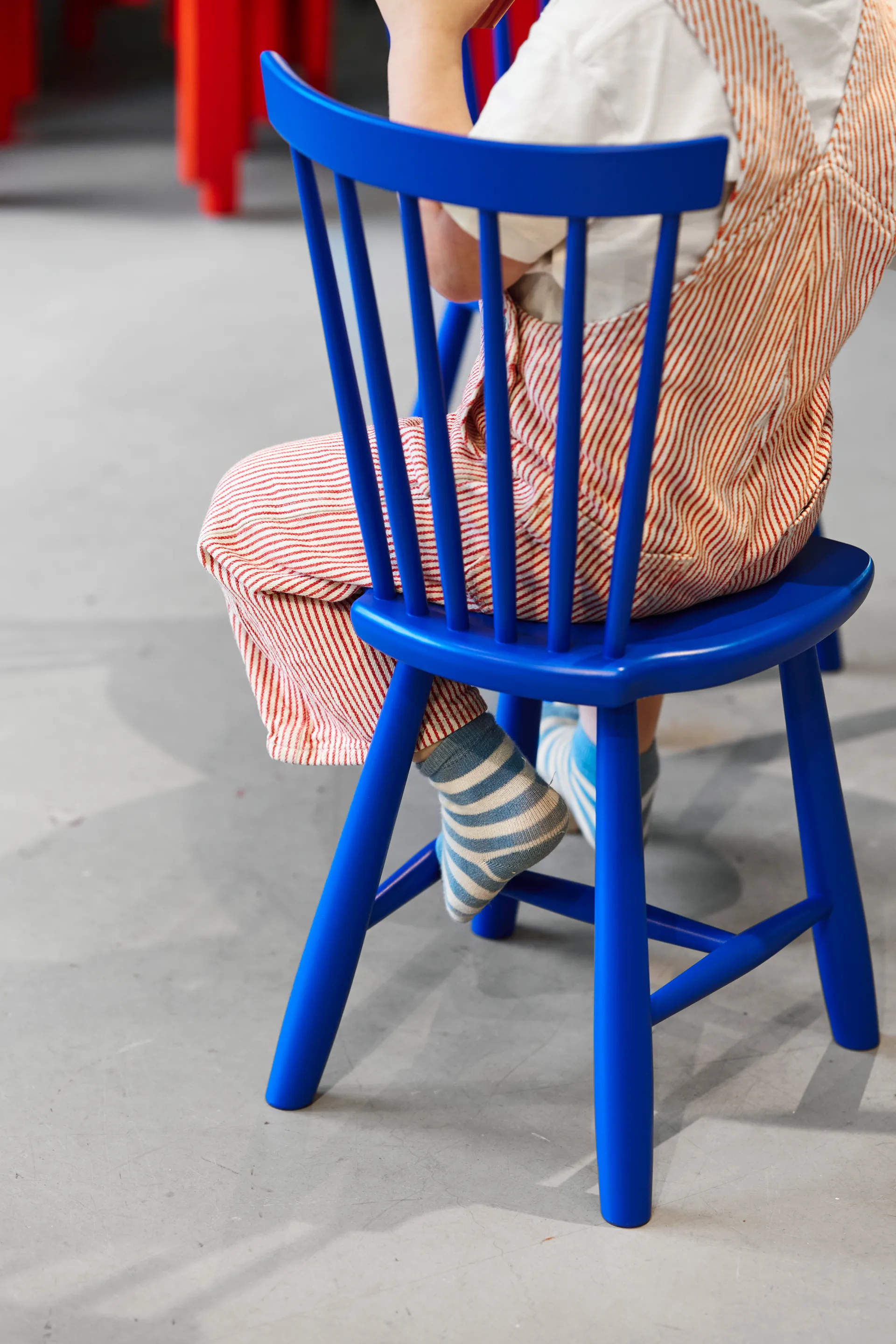 Lilla Åland barnestol bjørk 33 cm, Svenssons blå Stolab