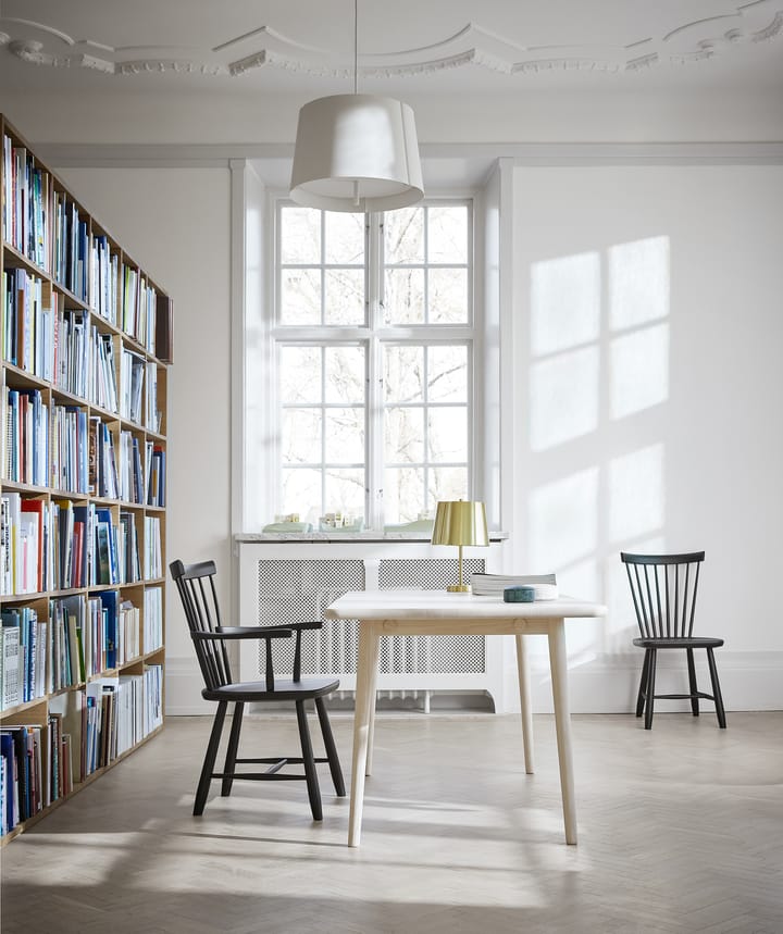 Lilla Åland karmstol eik, Svart Stolab