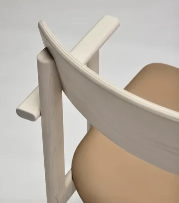 Pal armstol - Bjørk lys mattlakk-Elmosoft 22030 - Stolab