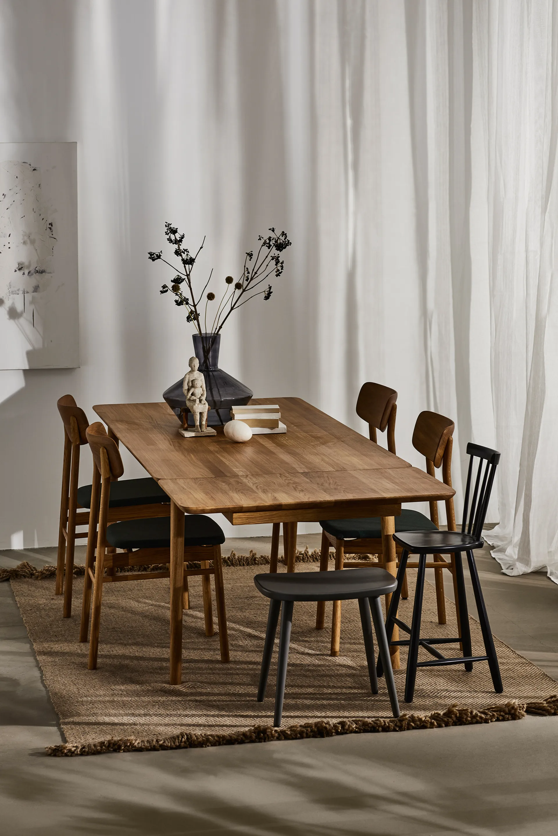 Prima Vista stol oljet eik, Skinn elmotique 99001 sort Stolab