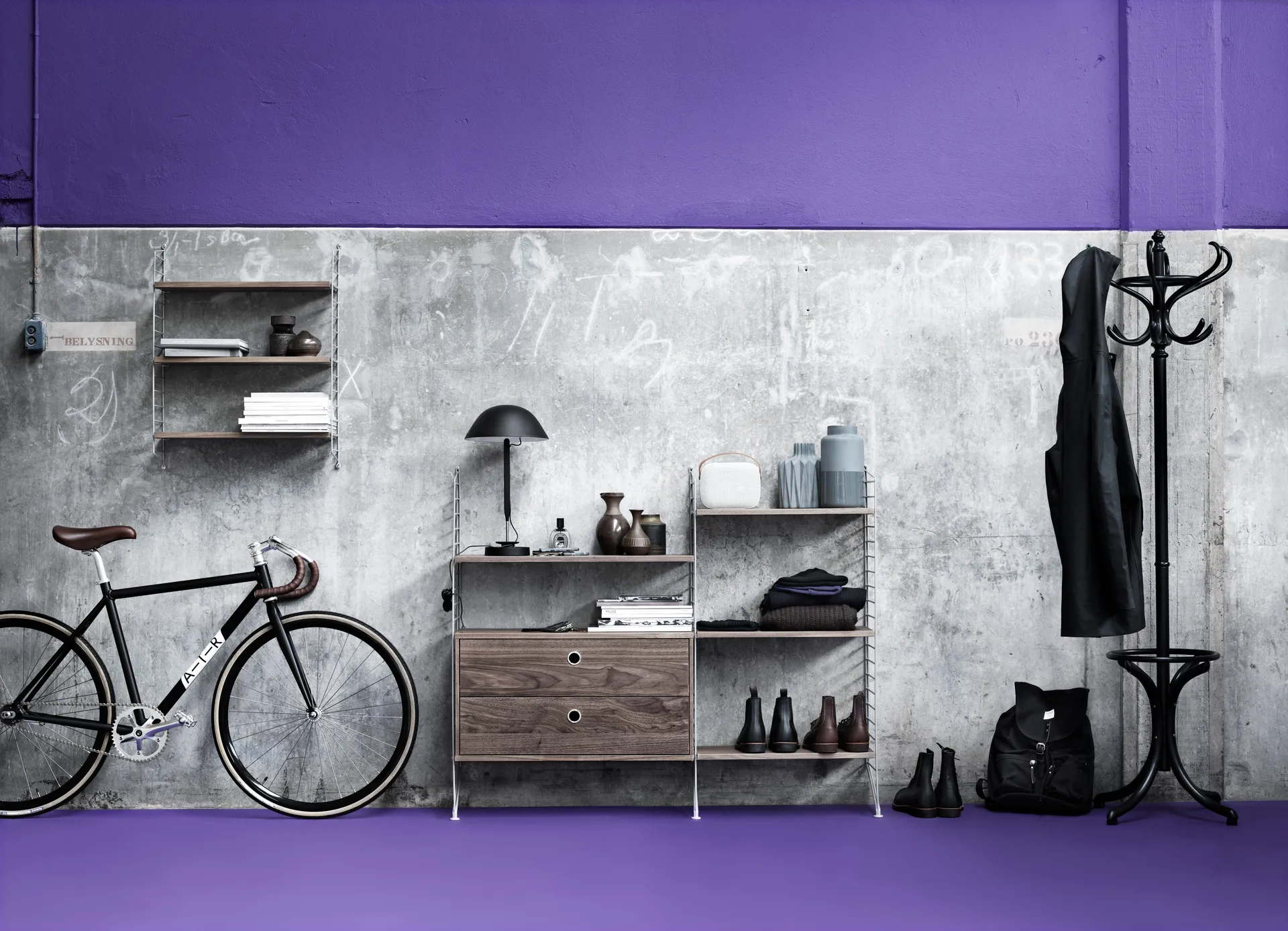 String gulvgavl, svart, 115x30 cm, 2-pk String