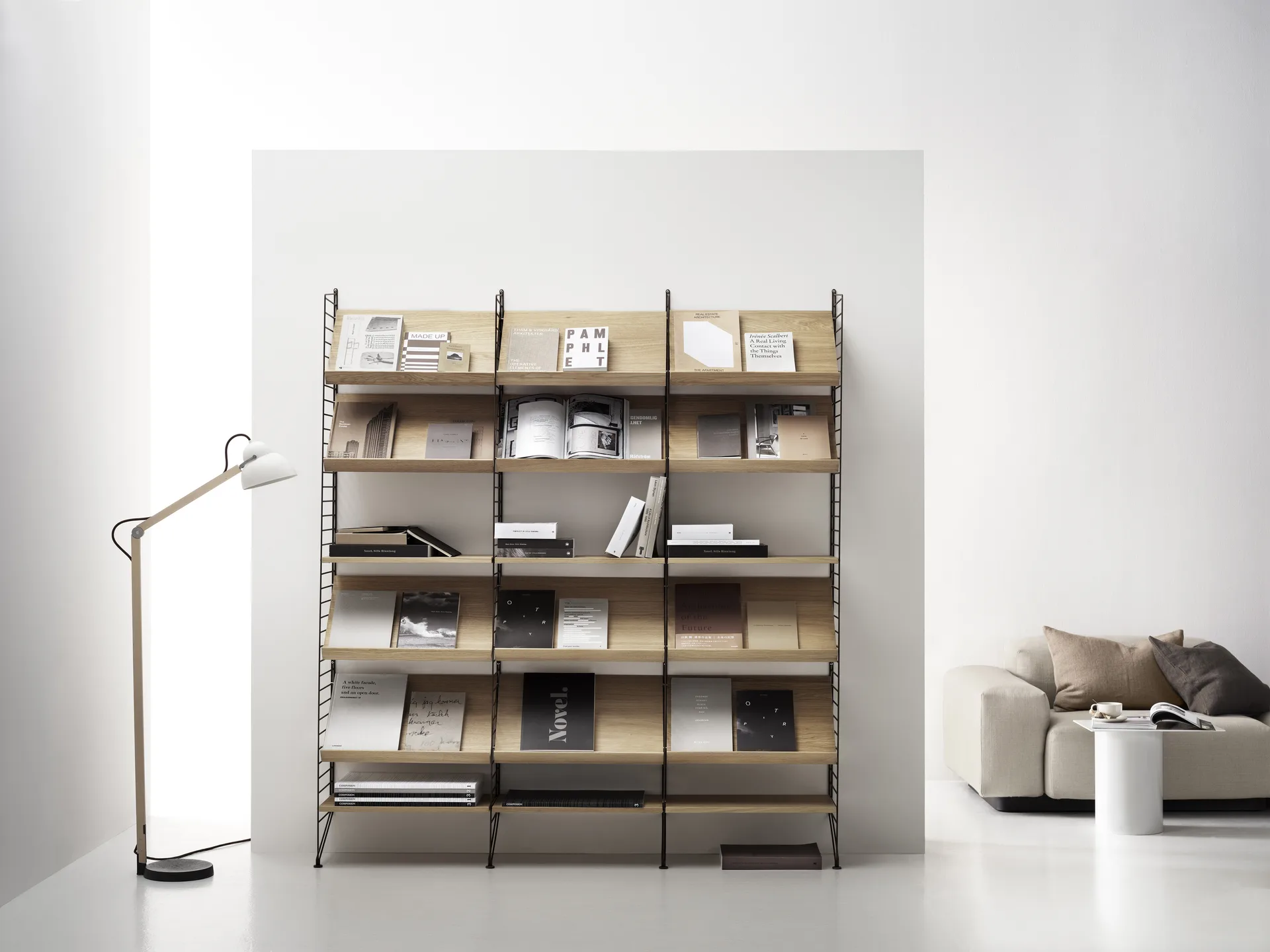 String magasinhylle tre, hvit, 58x30 cm String