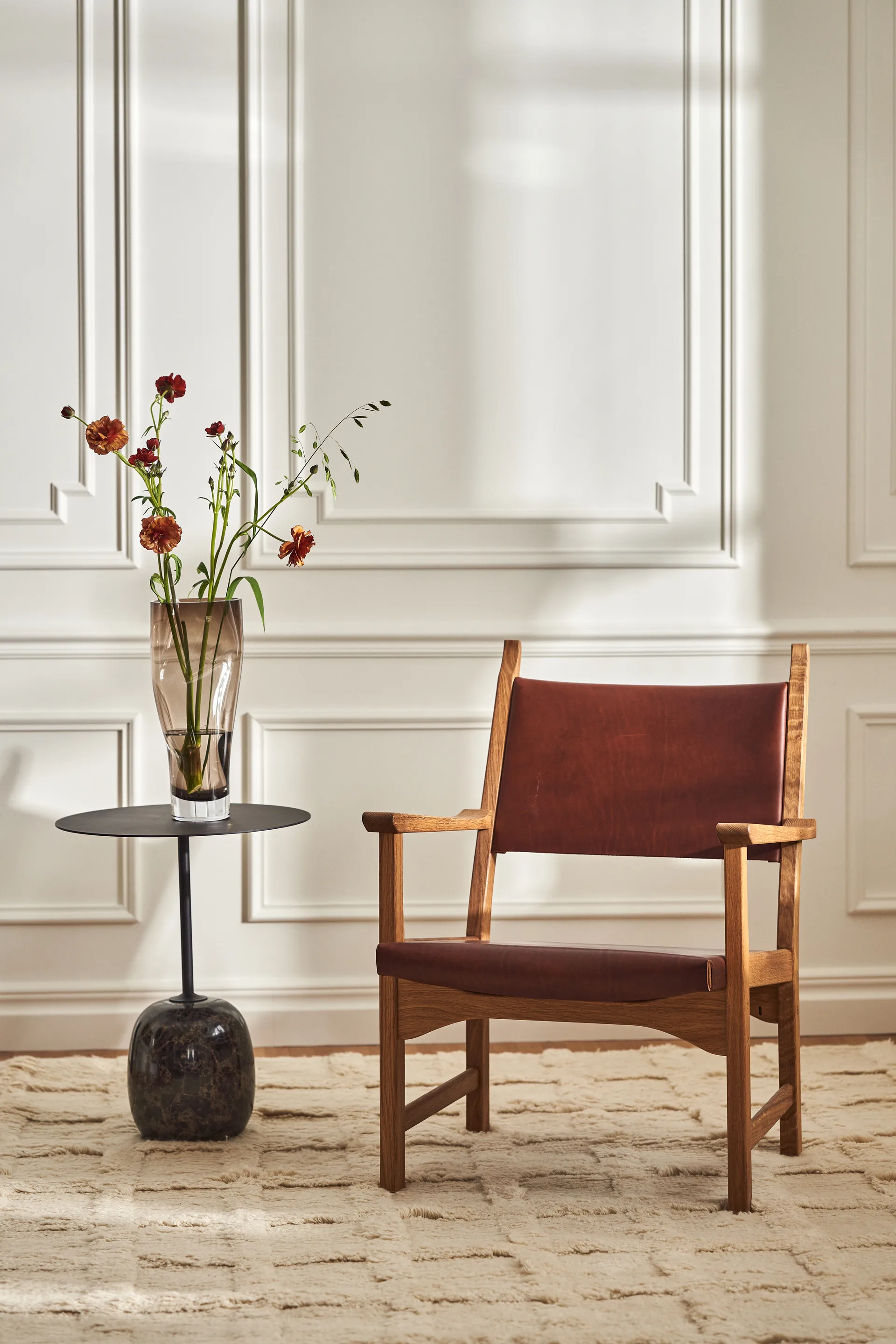 Caryngo lenestol, Oljet eik-skinn rødbrun Swedese