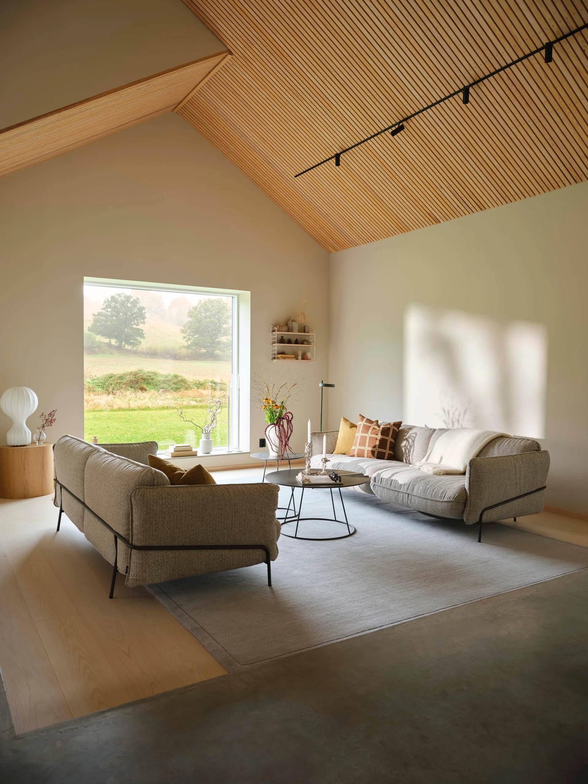 Continental sofa, Wave Cobblestone-kromet stål Swedese