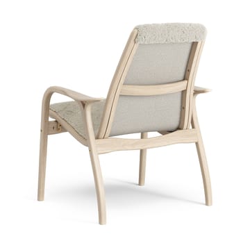 Laminett lenestol hvitpigmentert eik/saueskinn - Moonlight (beige) - Swedese