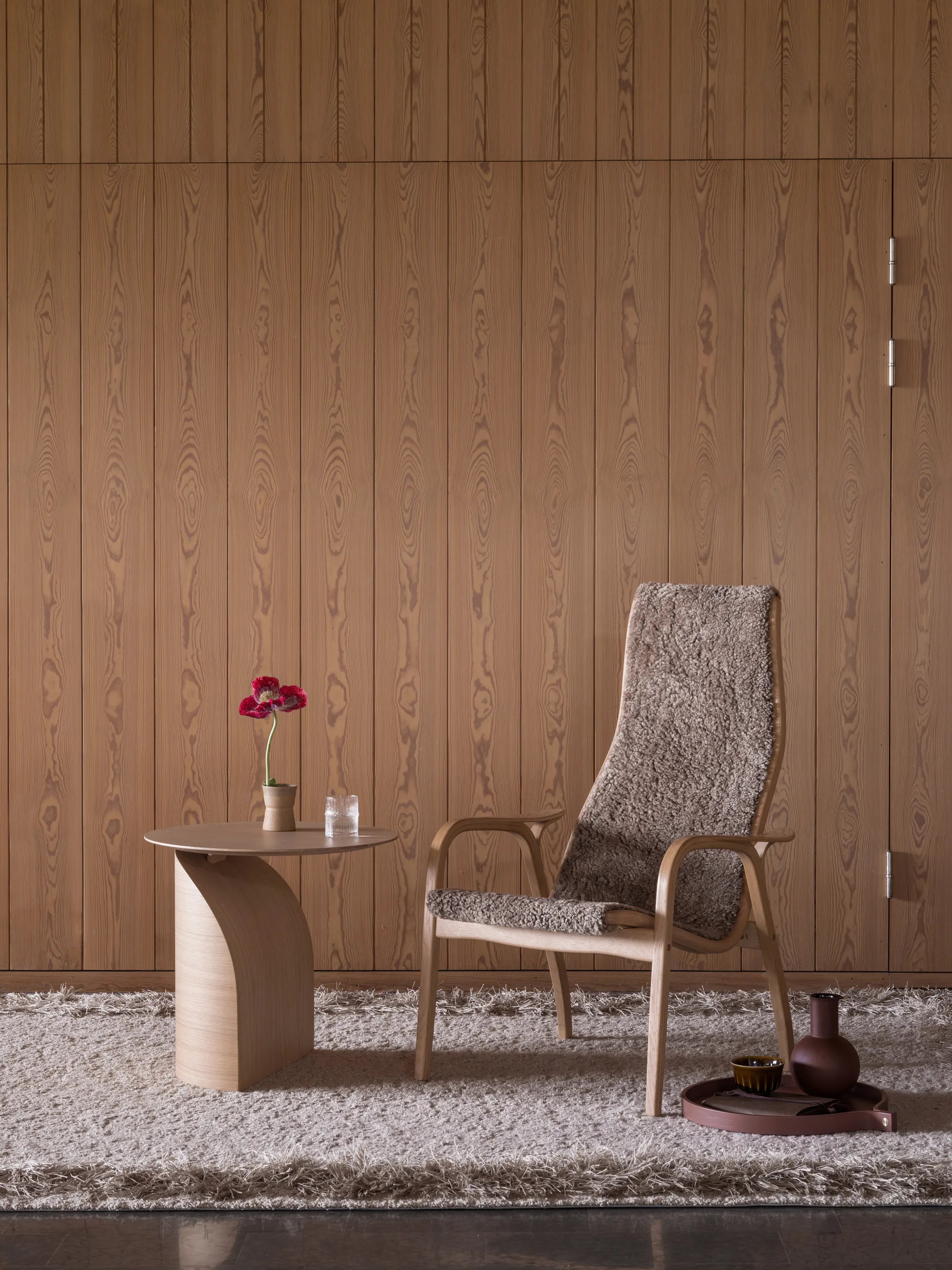 Lamino lenestol lakkert bøk/saueskinn, Moonlight (beige) Swedese