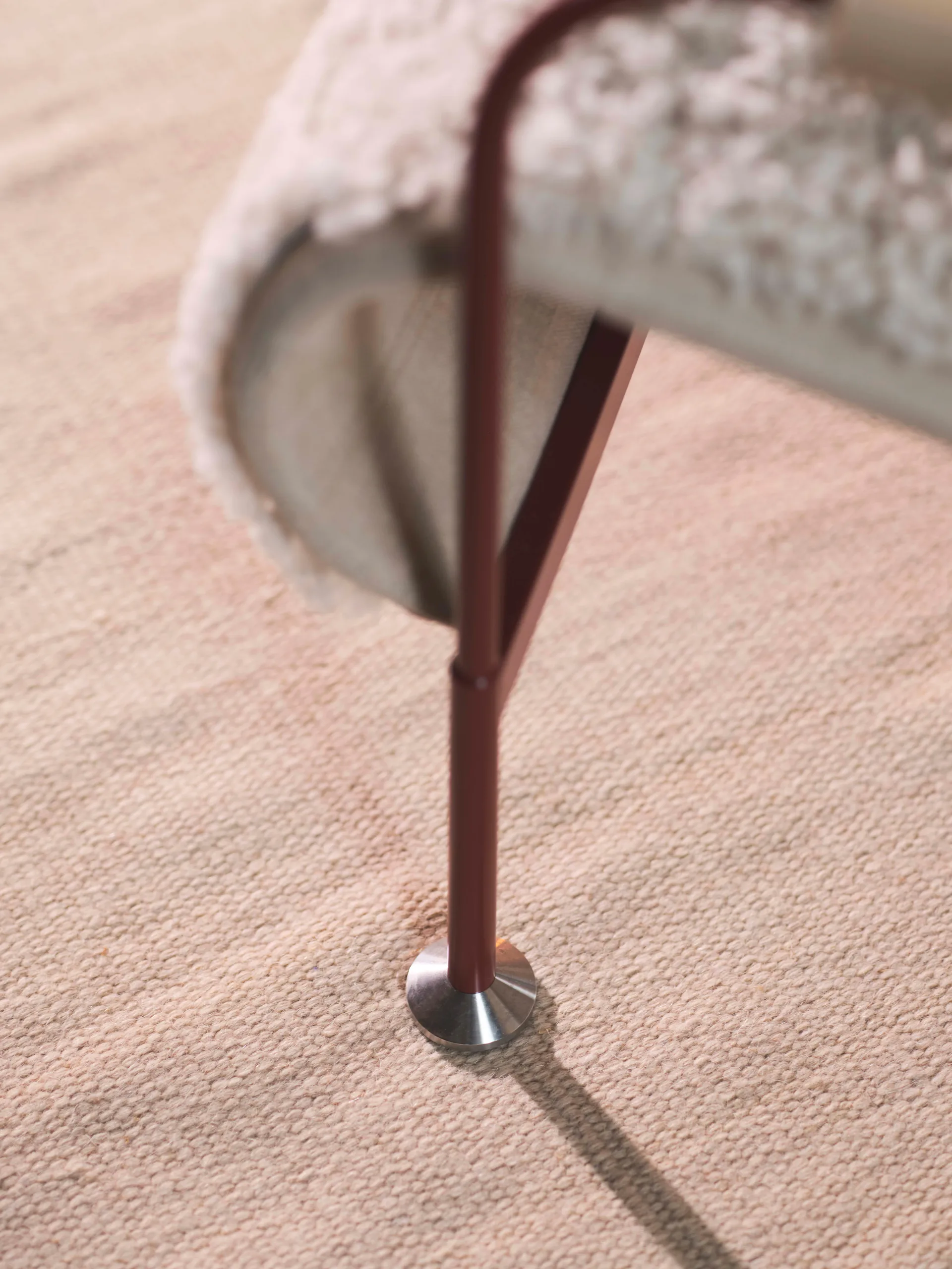 Serpentine lenestol, Stoff Romo Linara Rye-krom Swedese