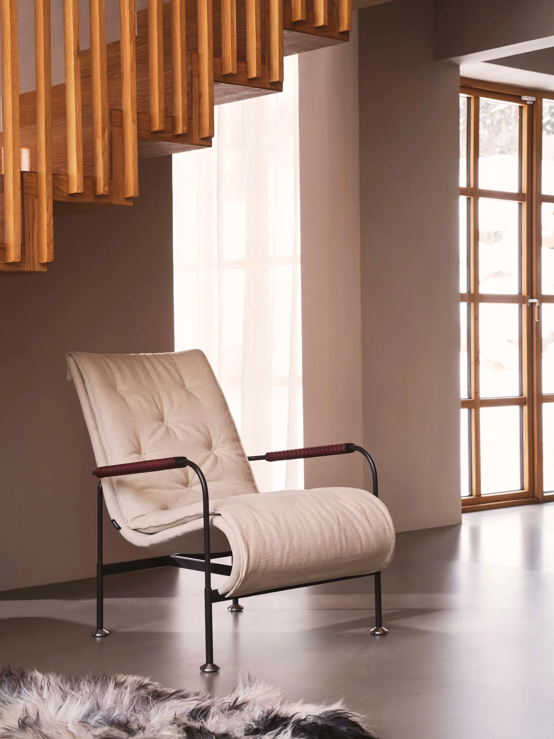 Serpentine lenestol, Stoff Romo Linara Rye-krom Swedese