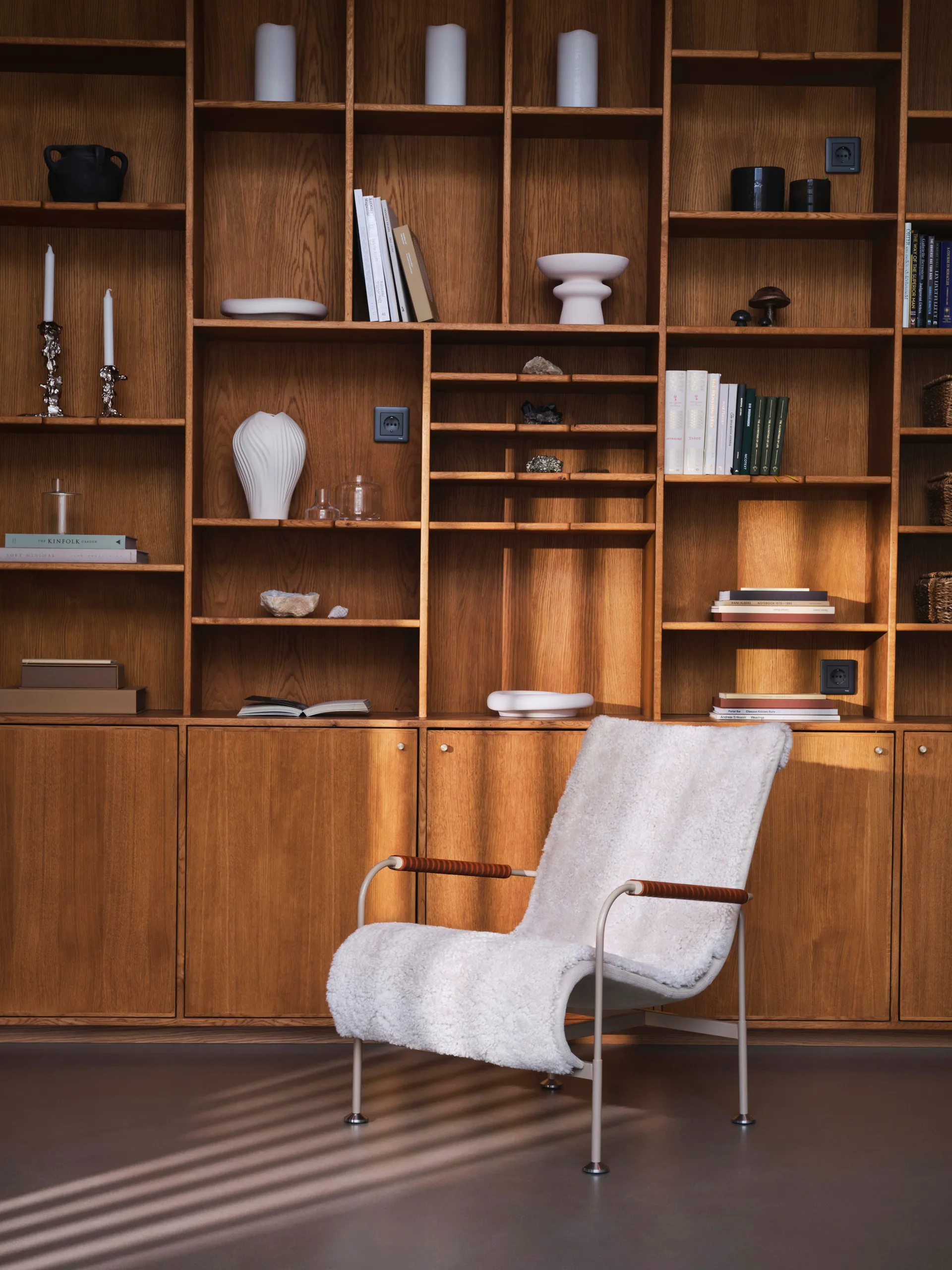 Serpentine lenestol, Stoff Romo Linara Rye-rød-tärnsjö Nature Swedese