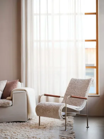 Serpentine lenestol - Stoff Romo Linara Rye-rød - Swedese