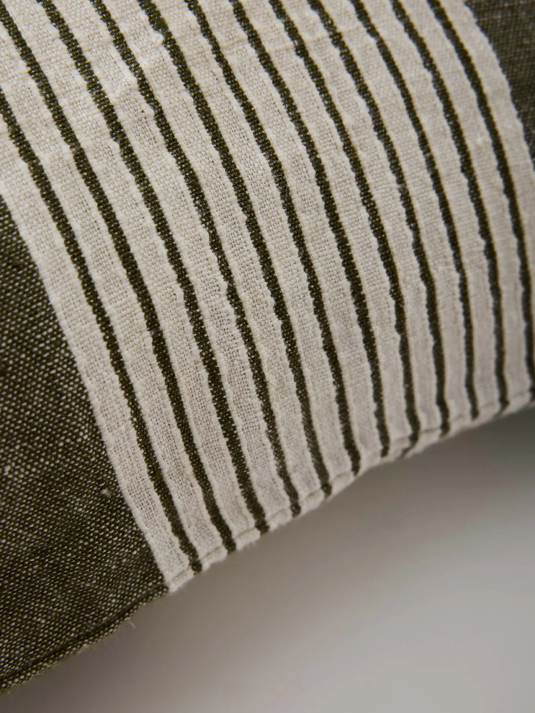 Colette putetrekk, Green stripe, 50x50 cm Tell Me More