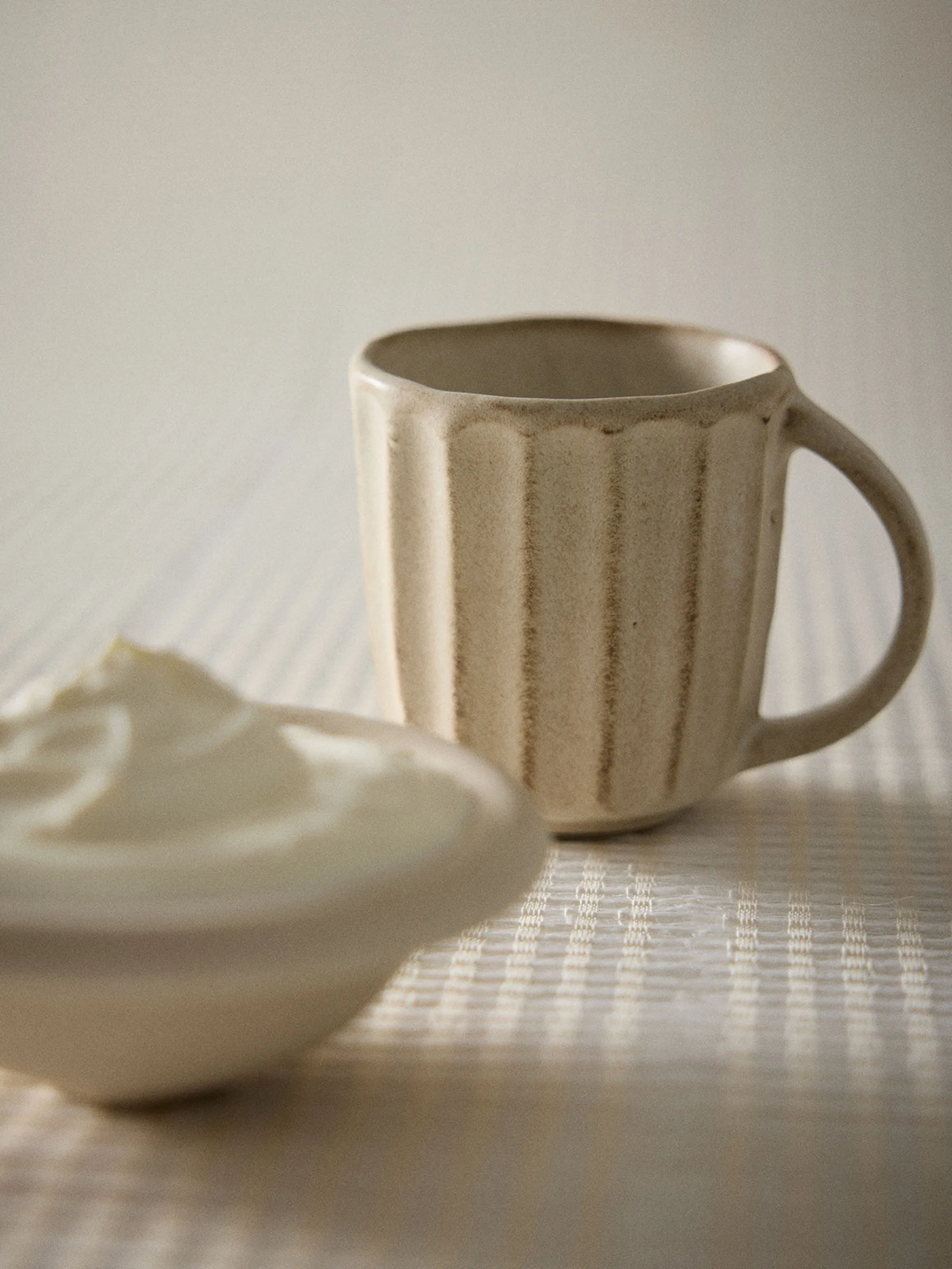 Elba kopp, Sand beige, 35 cl Tell Me More