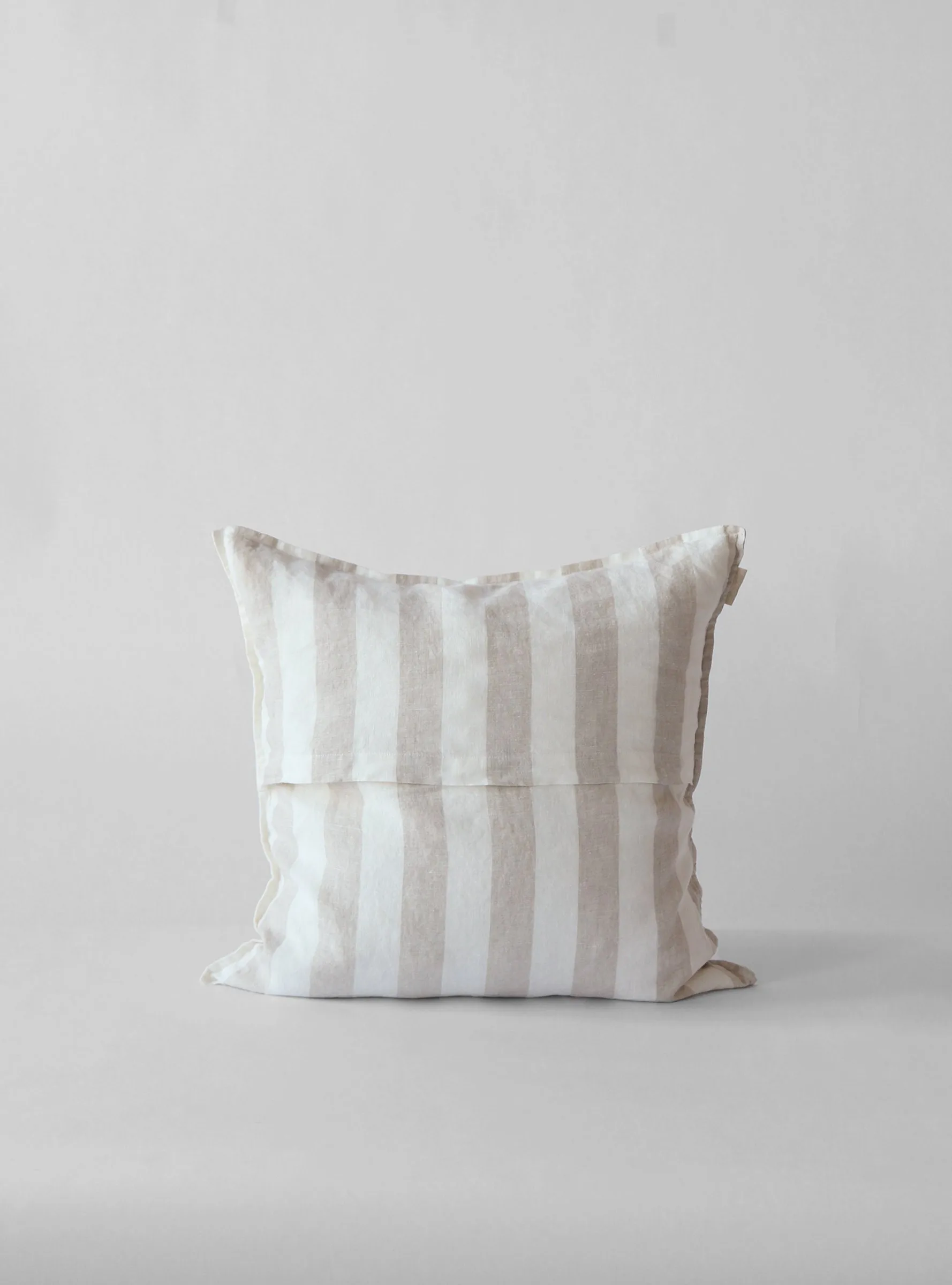 Holte putetrekk 50 x 50 cm, Sand Tell Me More