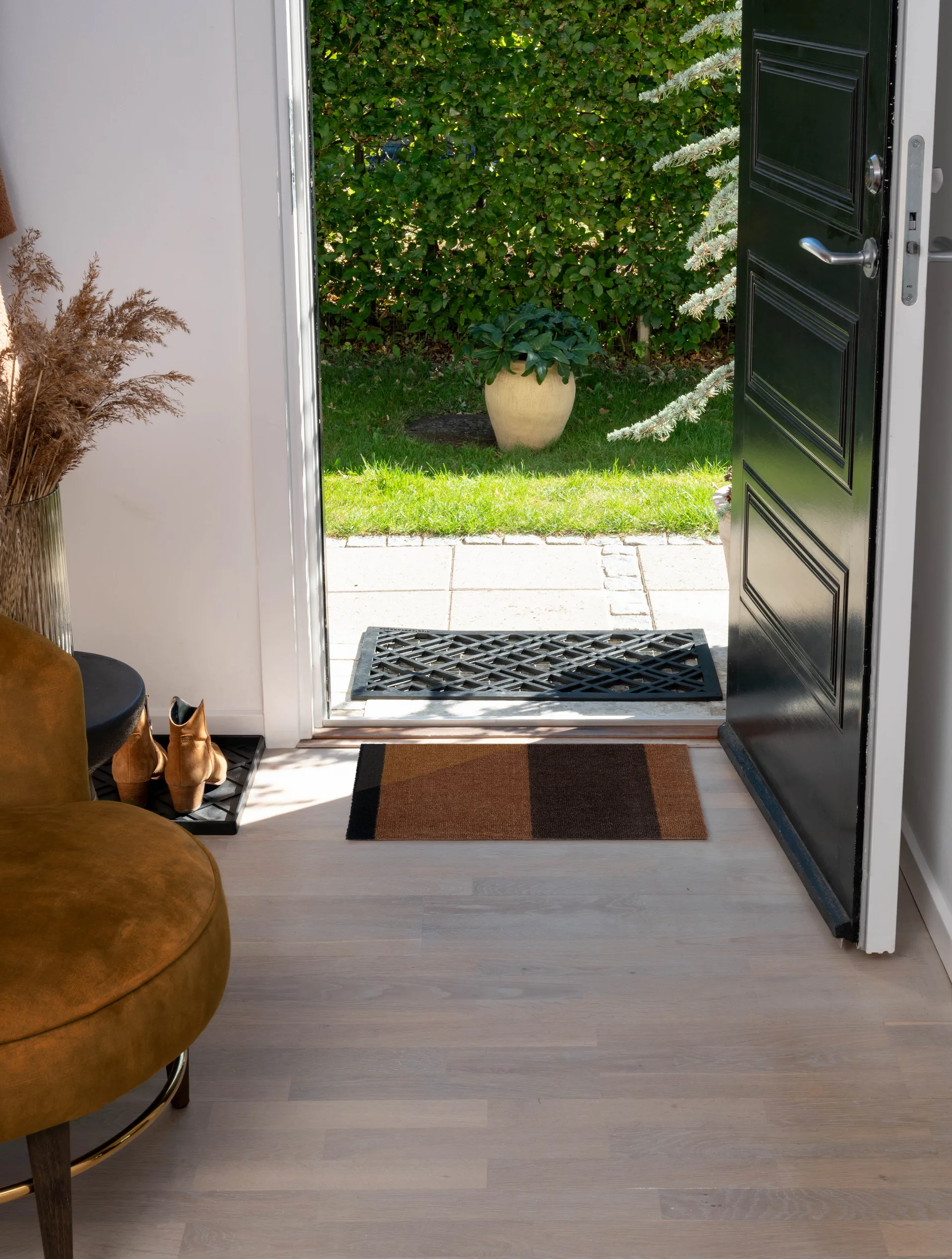 Stripes dørmatte horisontal, Cognac-dark brown-black, 40x60 cm tica copenhagen