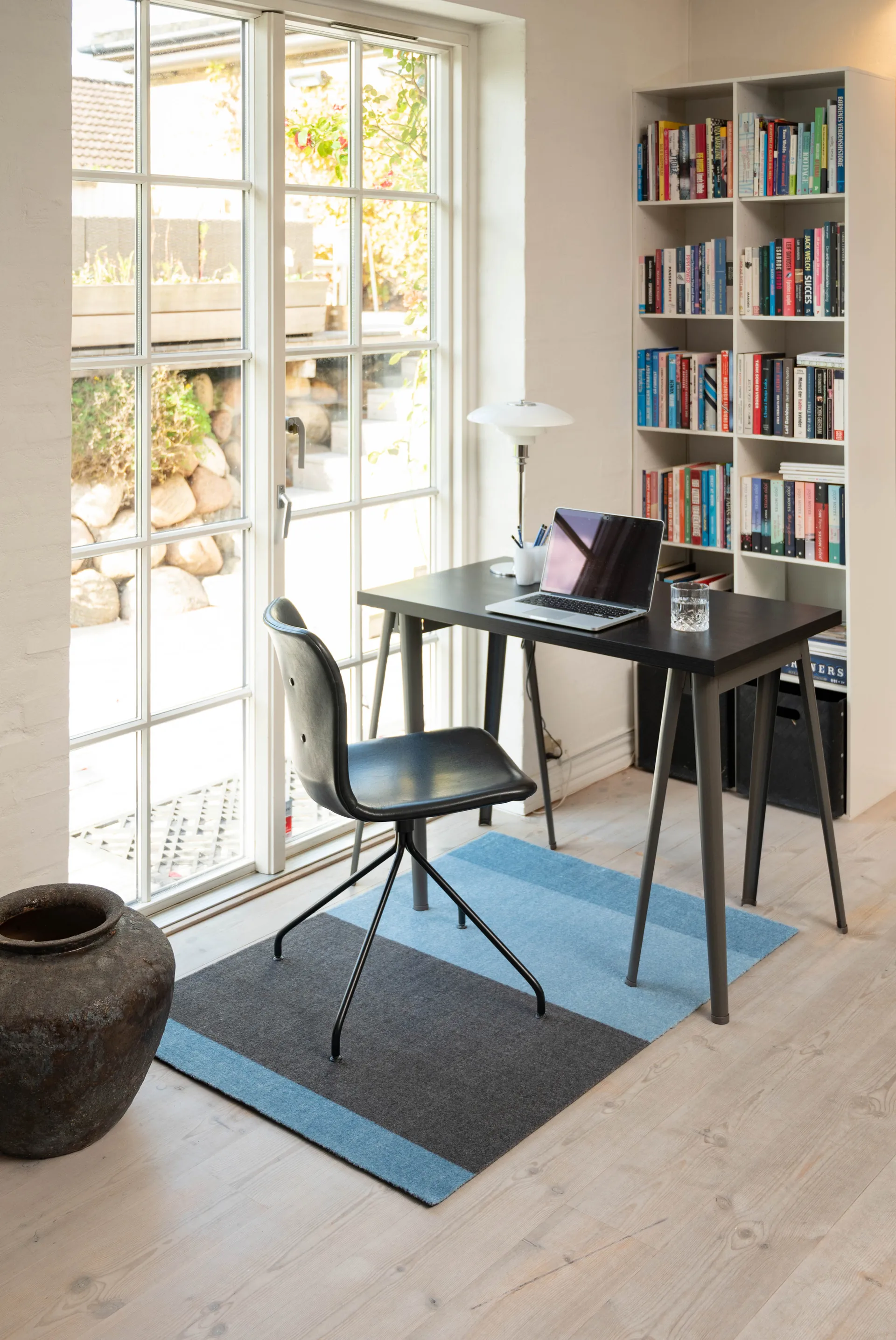 Stripes entréteppe horisontal, Blue-steel grey, 90 x 130 cm tica copenhagen