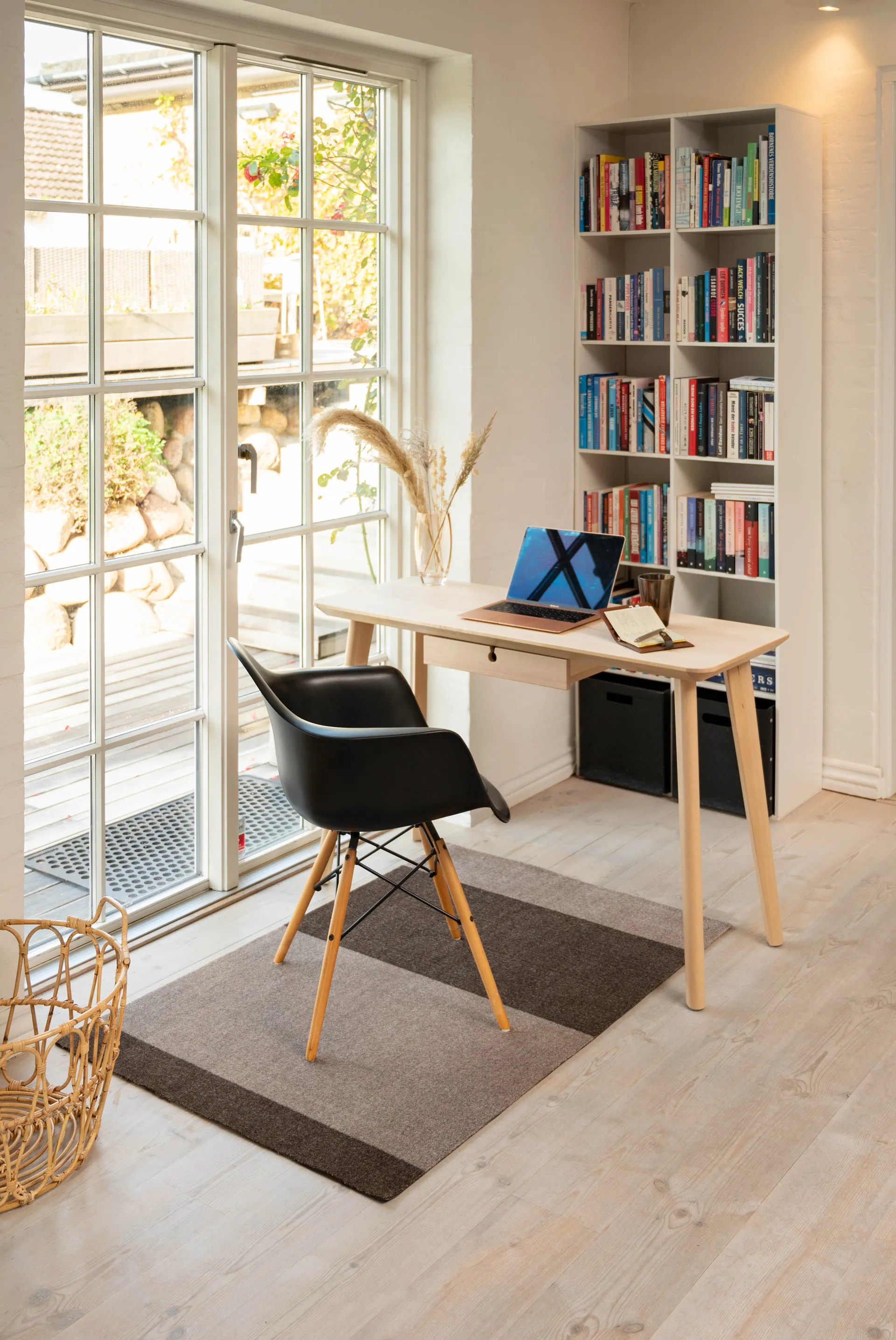 Stripes entréteppe horisontal, Sand-brown, 90 x 130 cm tica copenhagen