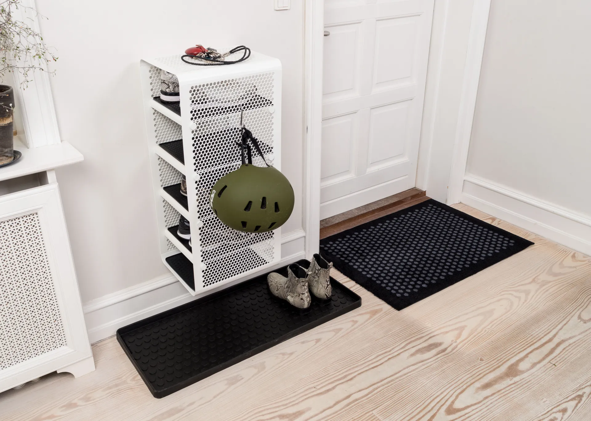 Tica vegghylle large, White tica copenhagen