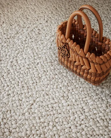 Andersdotter ullteppe - Beige-off white, 300x400 cm - Tinted
