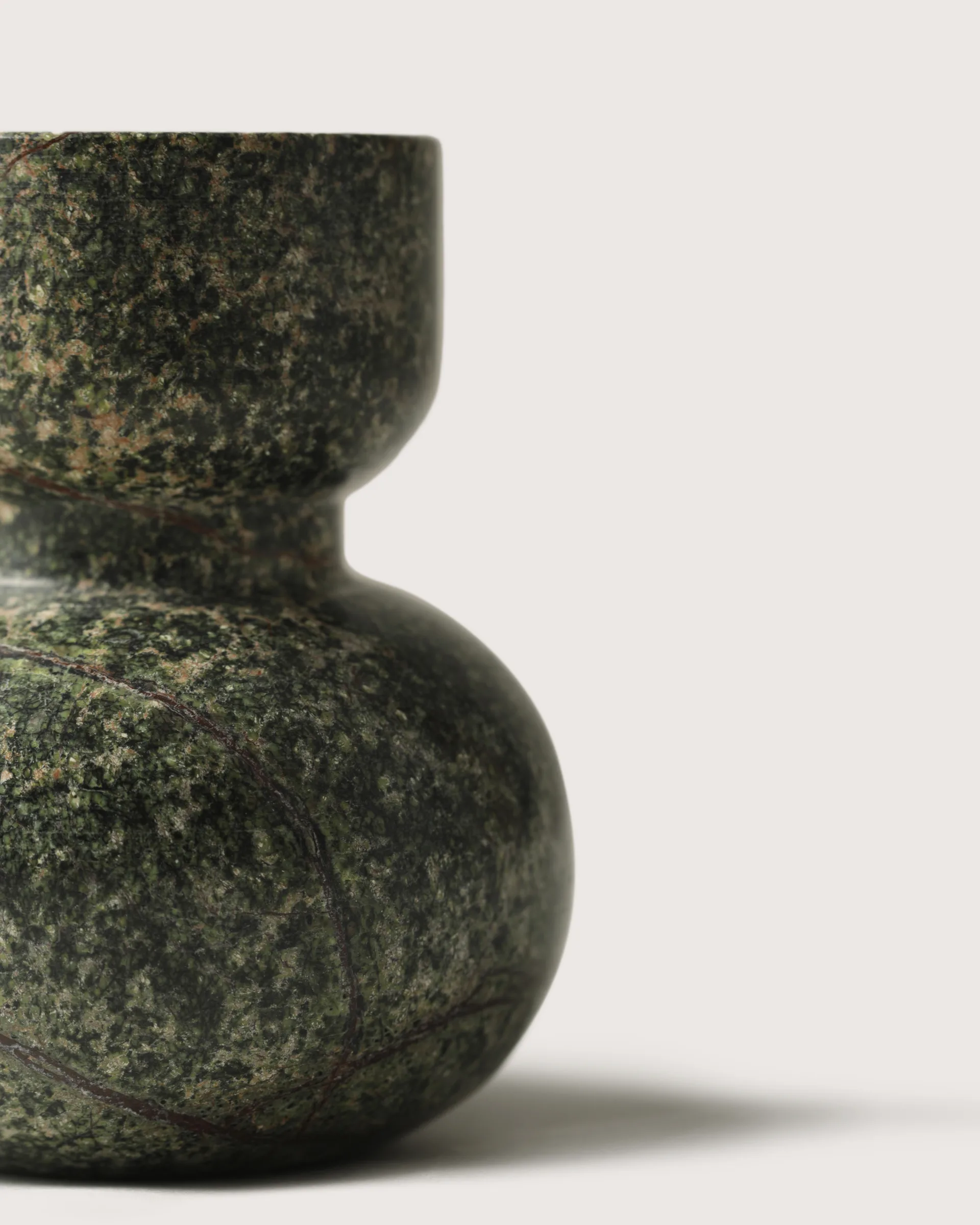 Asker lysestake 10 cm, Grey Tinted