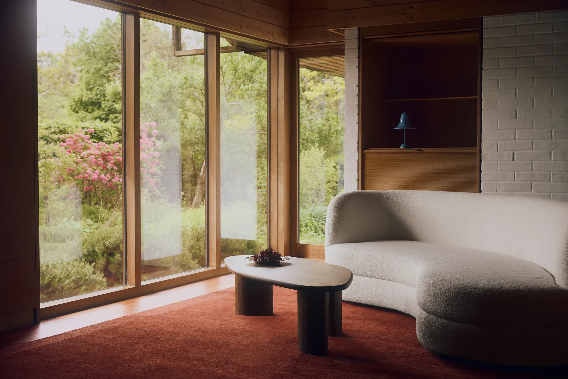 Delon sofa, Bouclé off-white Tinted