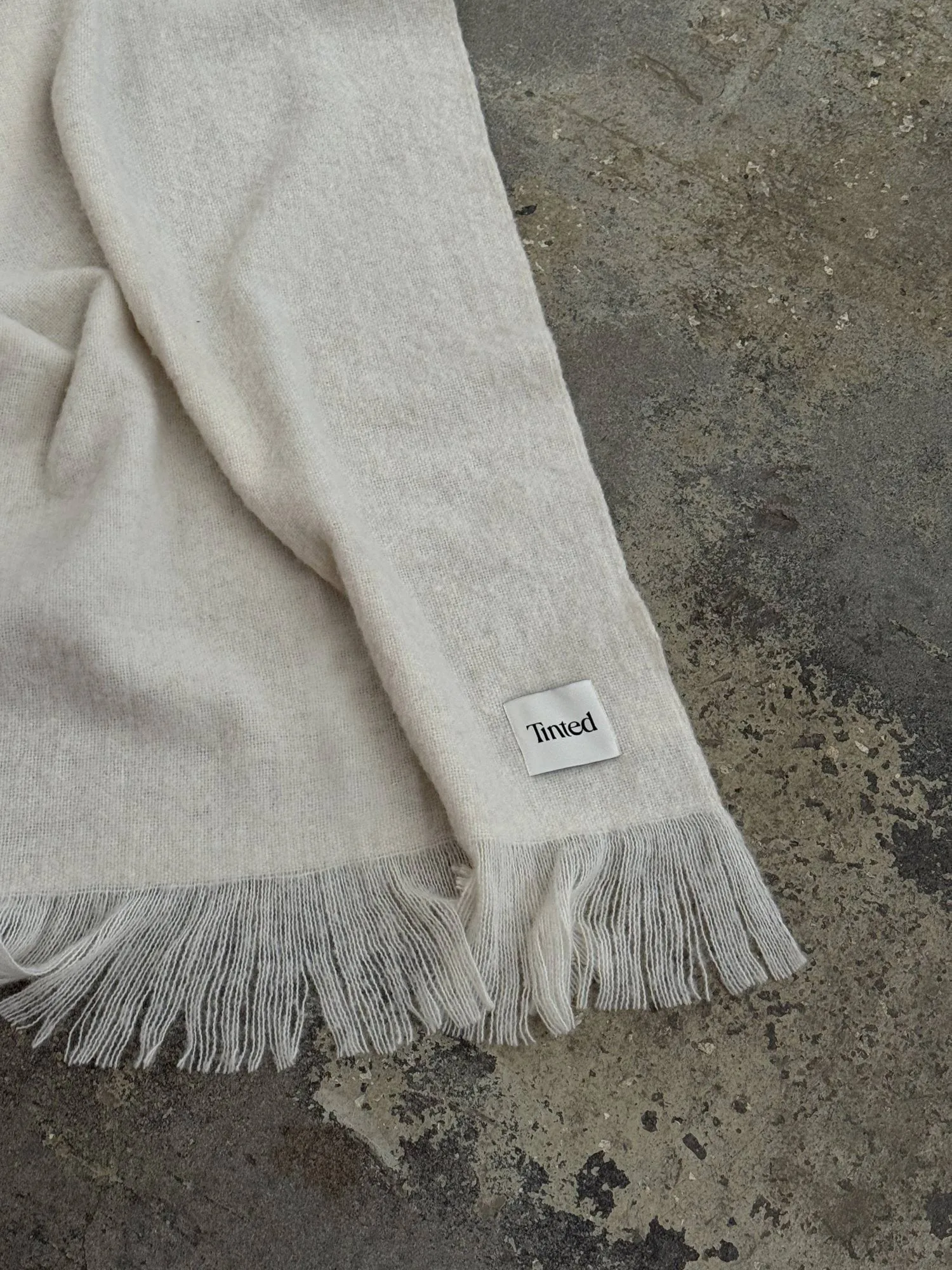 Fingal ullpledd, Solid off white-natural, 130×170 cm Tinted