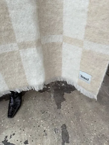 Hallin mohairpledd - Beige-off white, 130×170 cm - Tinted