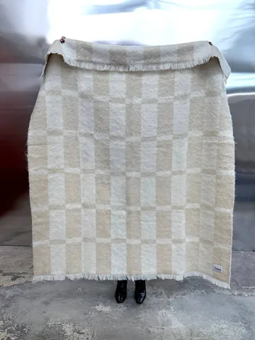 Hallin mohairpledd - Beige-off white, 130×170 cm - Tinted