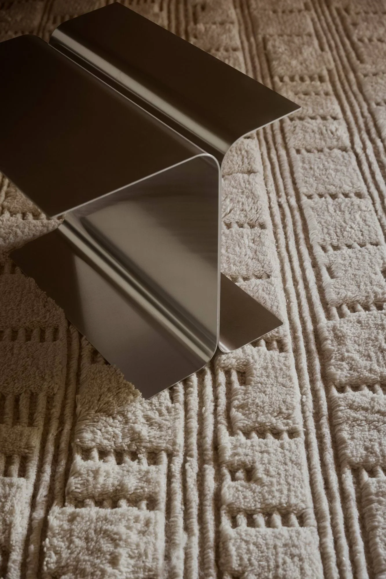 Lydahl ullteppe, Off white, 200x300 cm Tinted Lydahl ullteppe, Off white, 200x300 cm Tinted