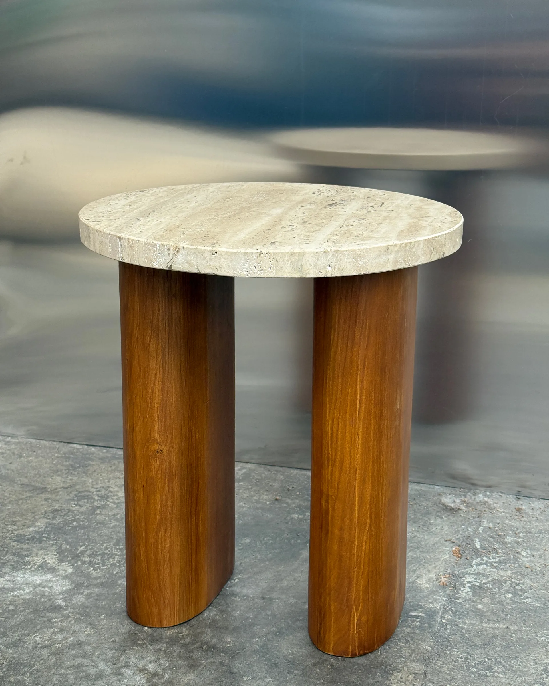 Vikman sidebord, Eik-beige travertin Tinted