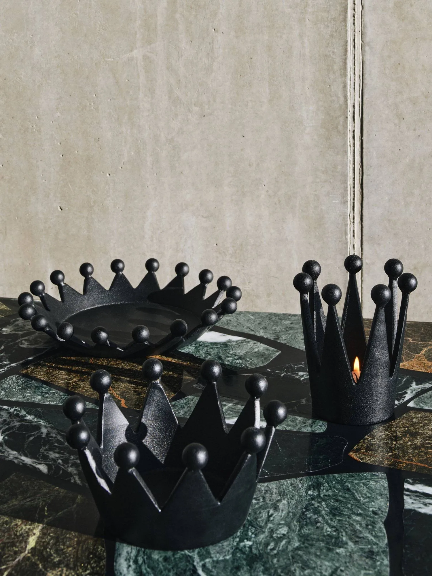 Cast Iron Crown lyslykt, Ø22x4,5 cm Tom Dixon