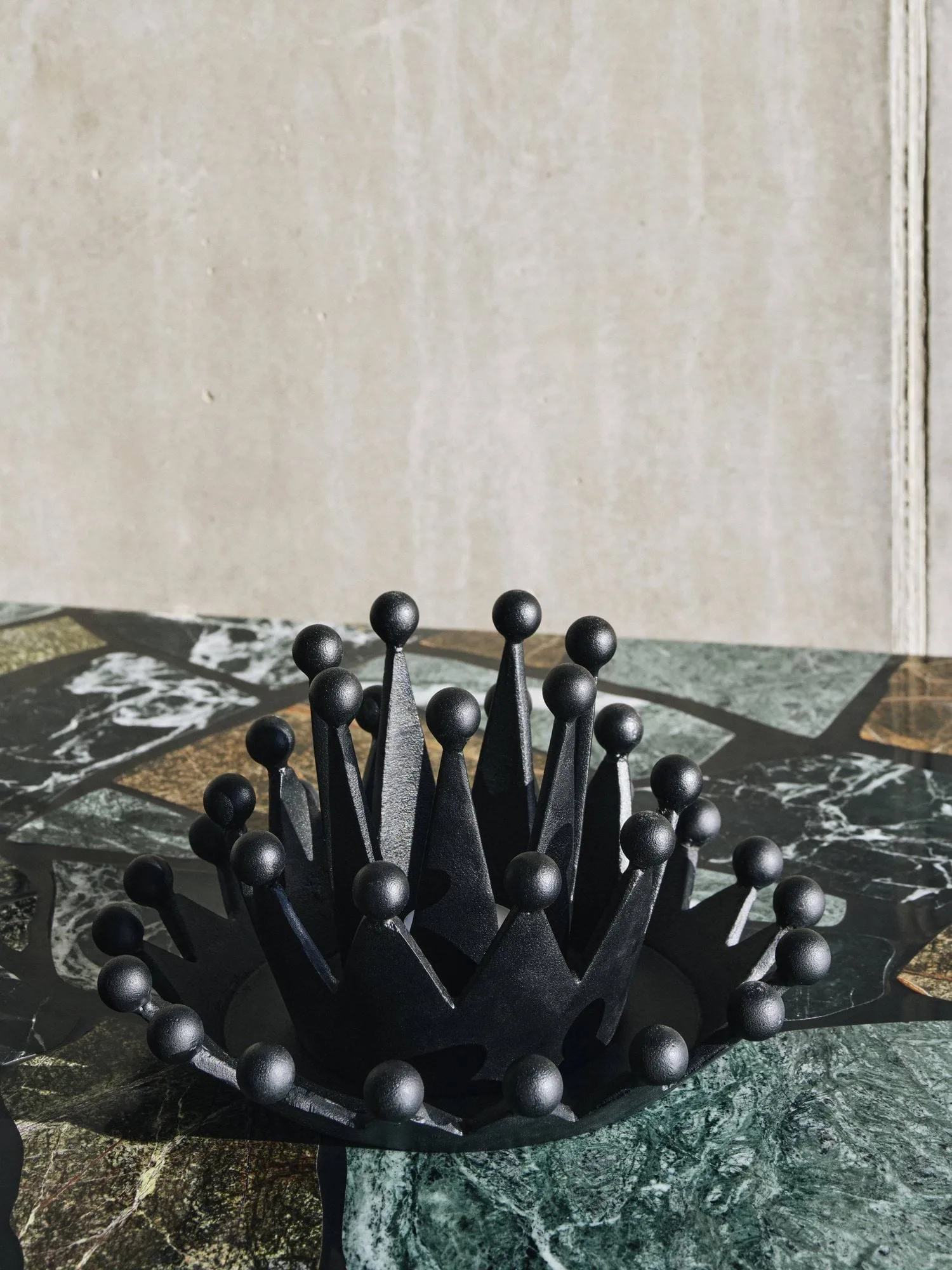Cast Iron Crown lyslykt, Ø22x4,5 cm Tom Dixon
