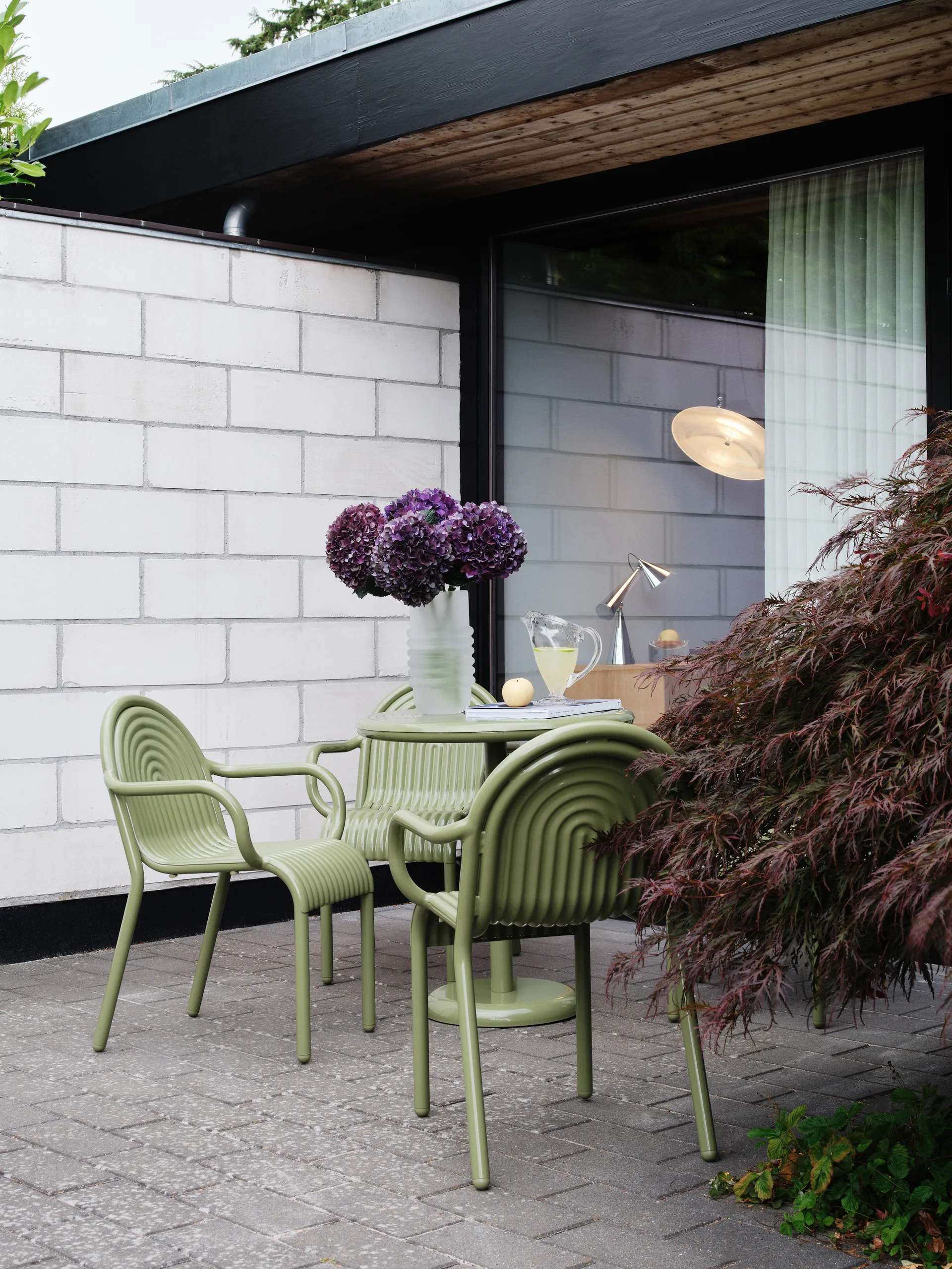 Groove cafebord rundt - Moss, Ø70 cm Tom Dixon