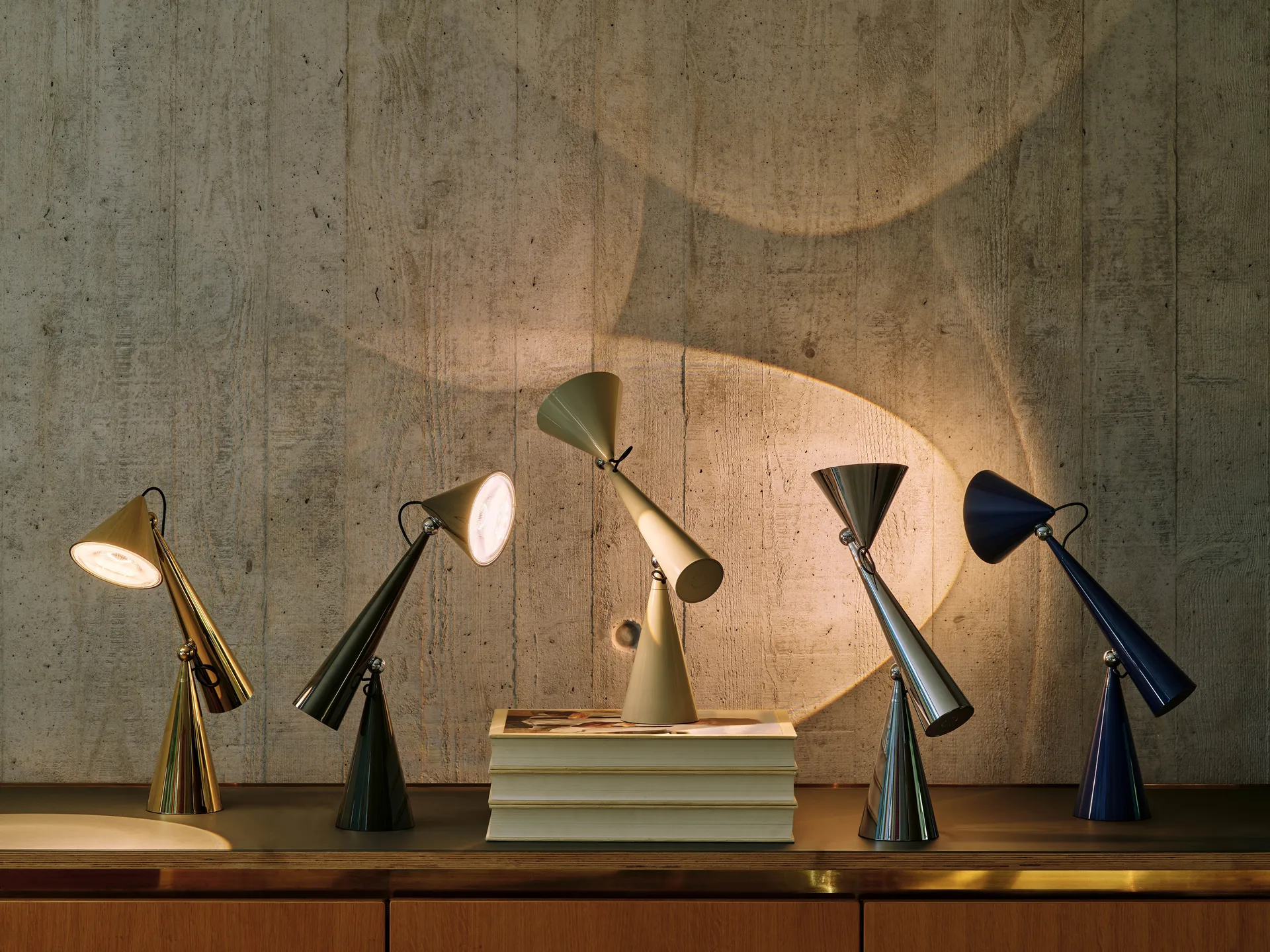 Pose Task LED bordlampe, Putty Tom Dixon