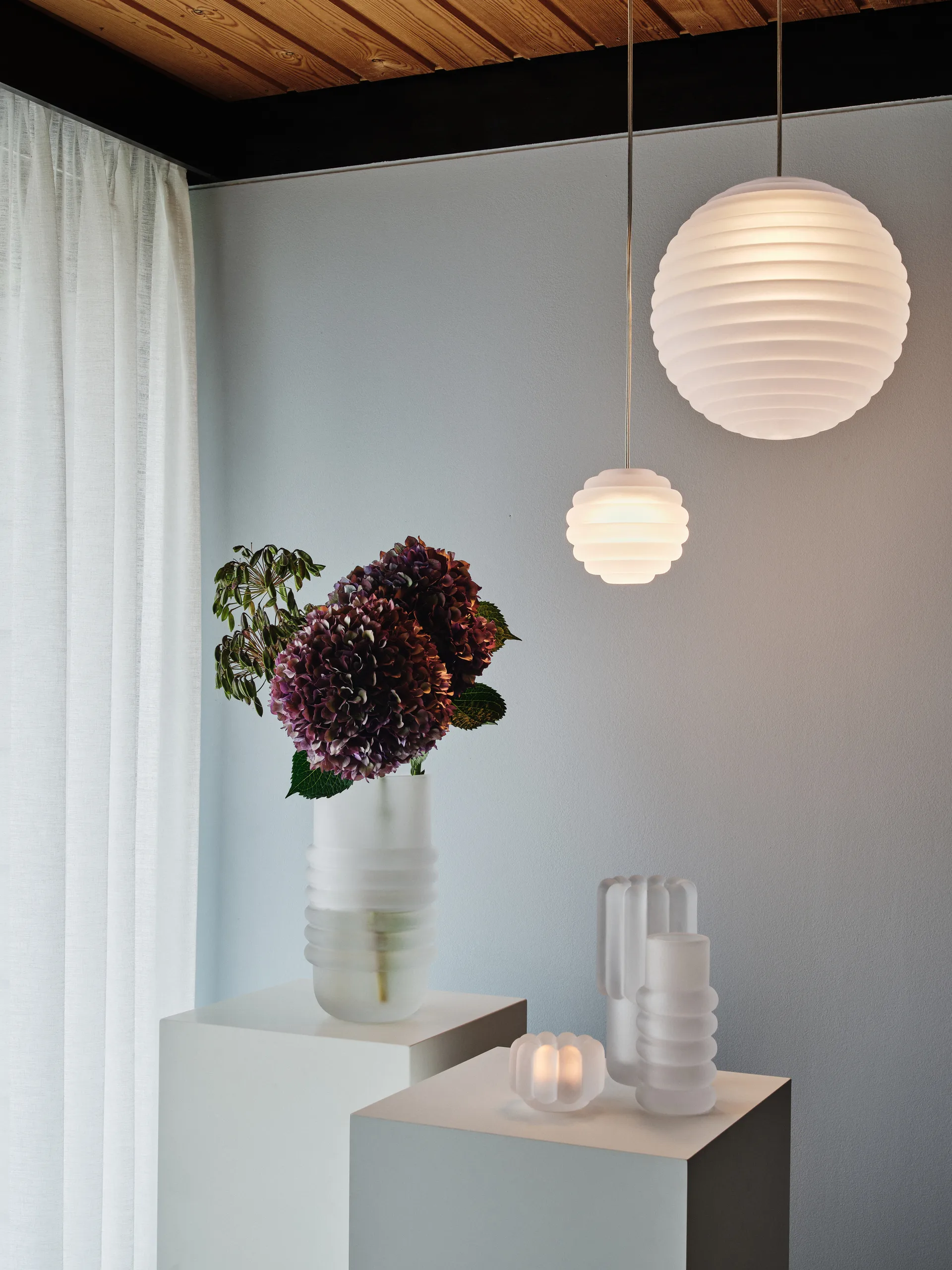 Press Sphere pendel LED Ø30 cm, Frostet Tom Dixon