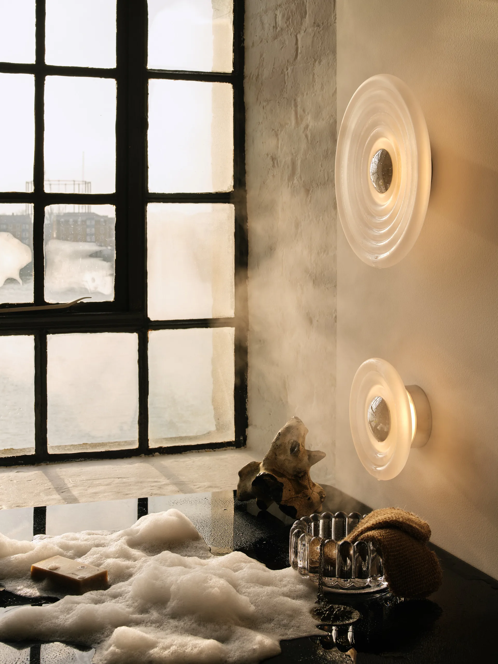 Press Surface vegglampe large LED 35 cm, Frostet Tom Dixon