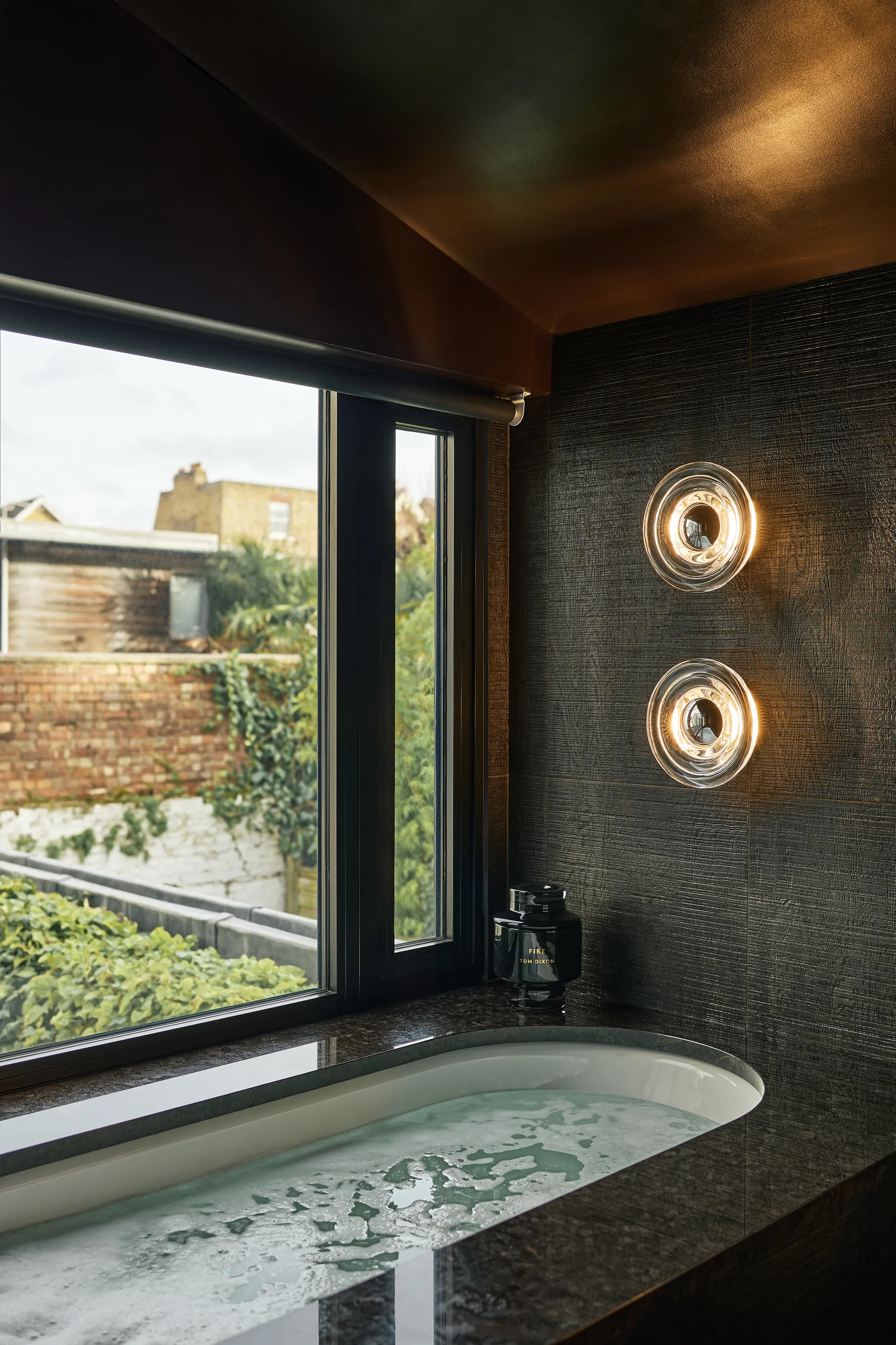 Press Surface vegglampe mini LED 21,5 cm, Clear Tom Dixon